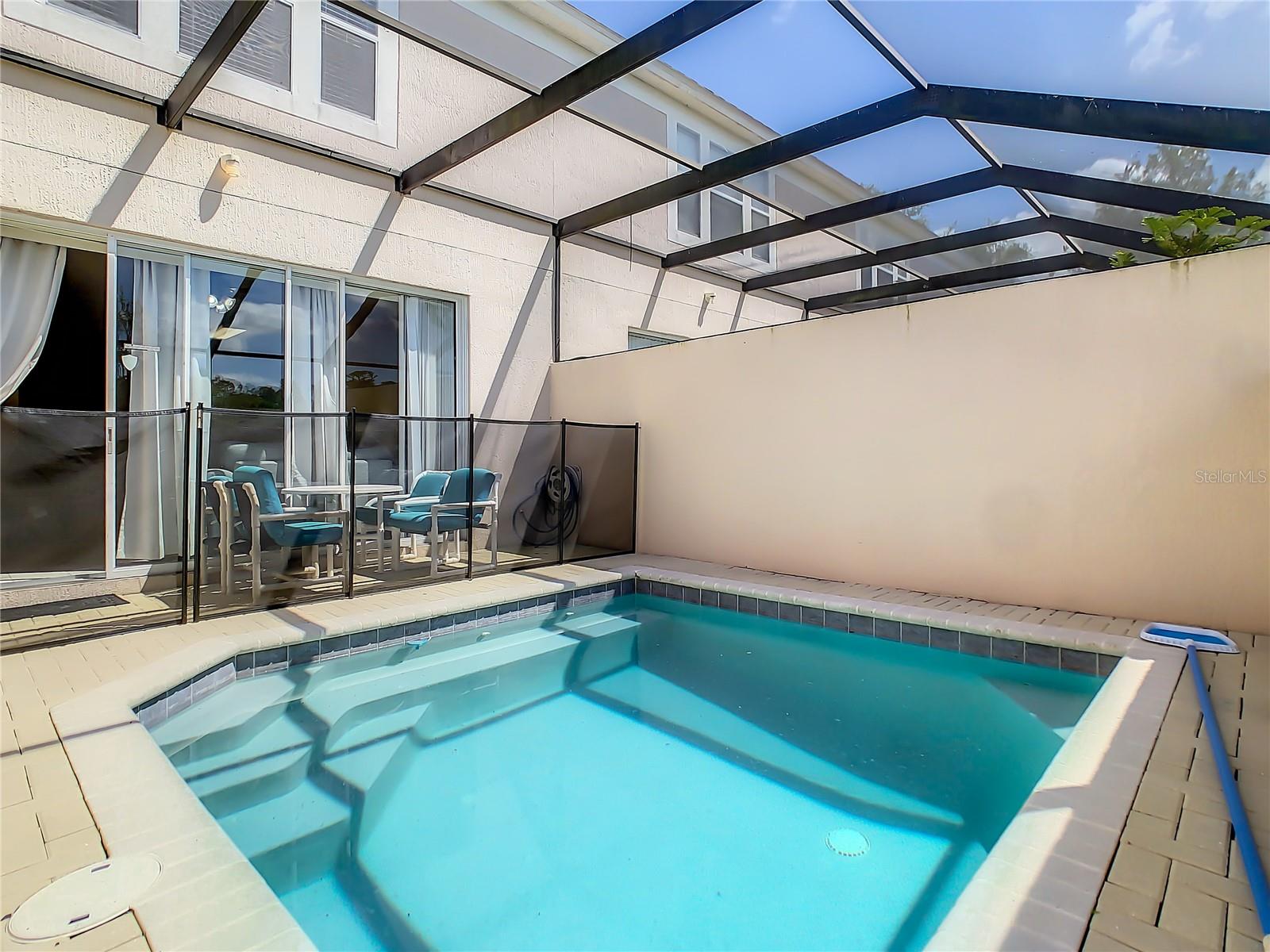 WINDSOR PALMS TWNHMS PH 3A - Residential