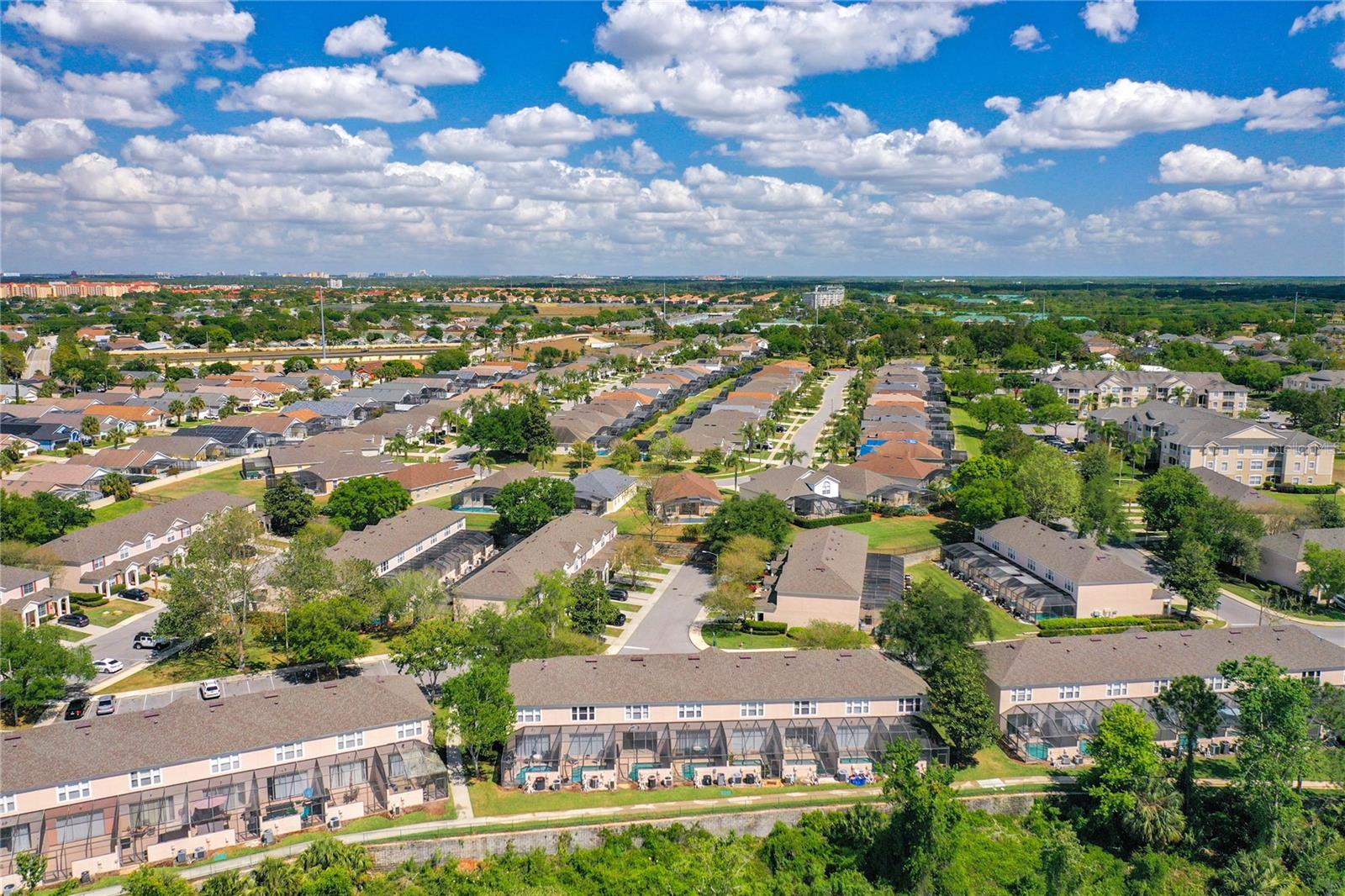 WINDSOR PALMS TWNHMS PH 3A - Residential