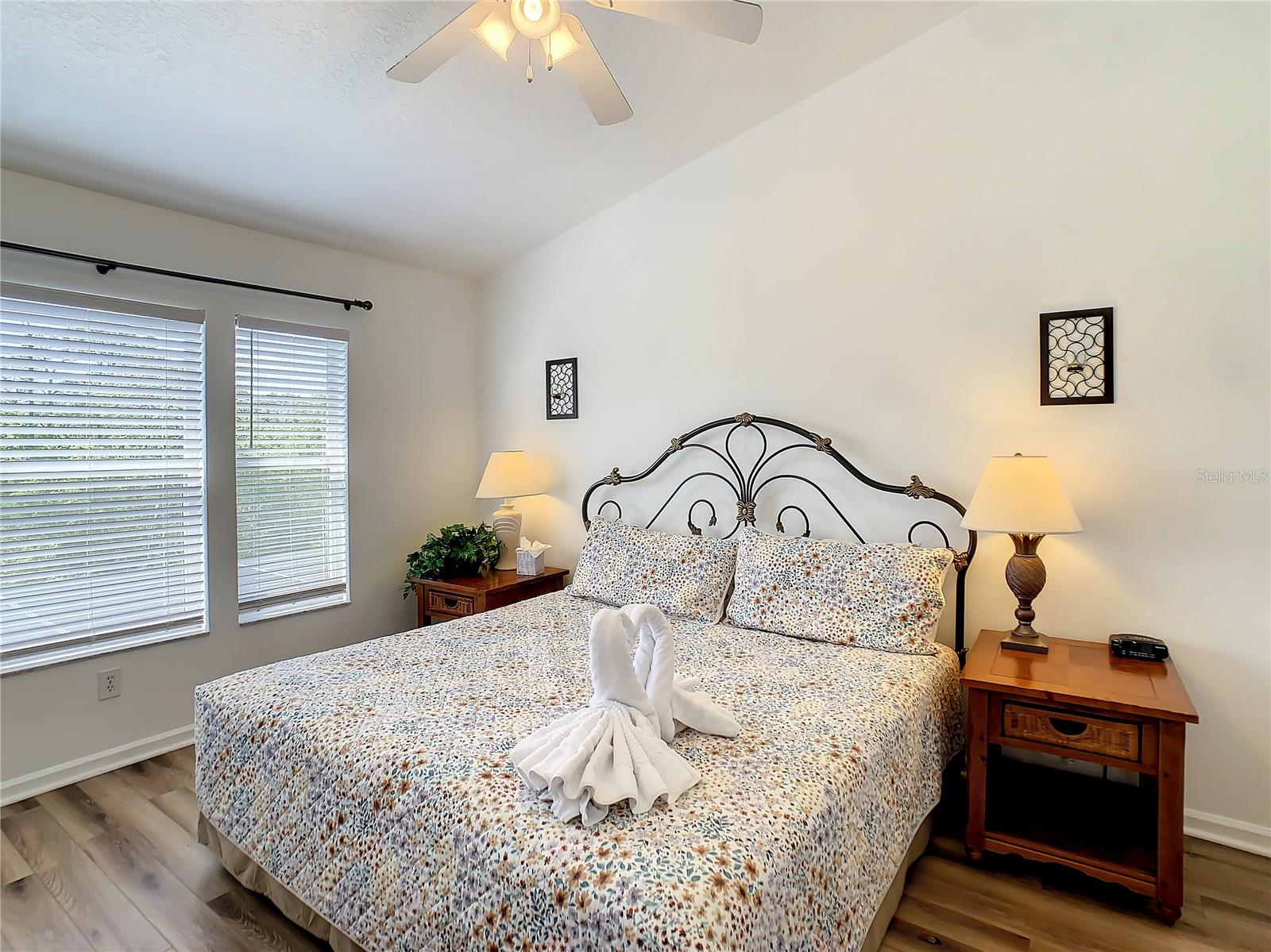 WINDSOR PALMS TWNHMS PH 3A - Residential