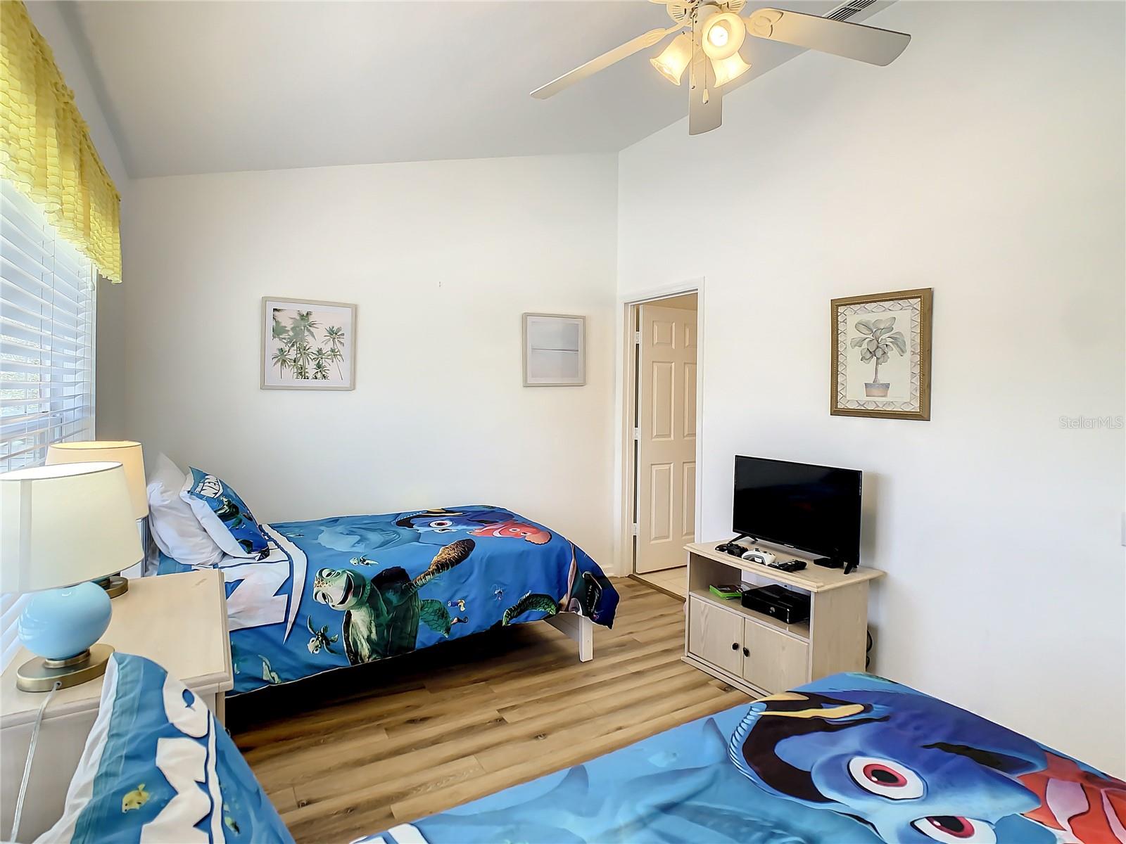 WINDSOR PALMS TWNHMS PH 3A - Residential