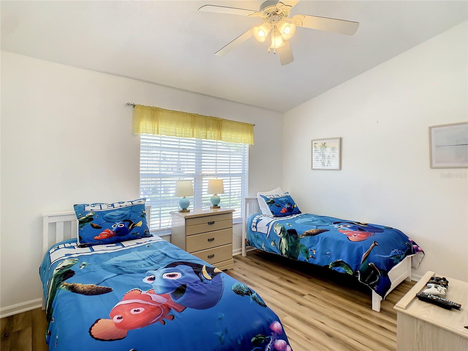 WINDSOR PALMS TWNHMS PH 3A - Residential