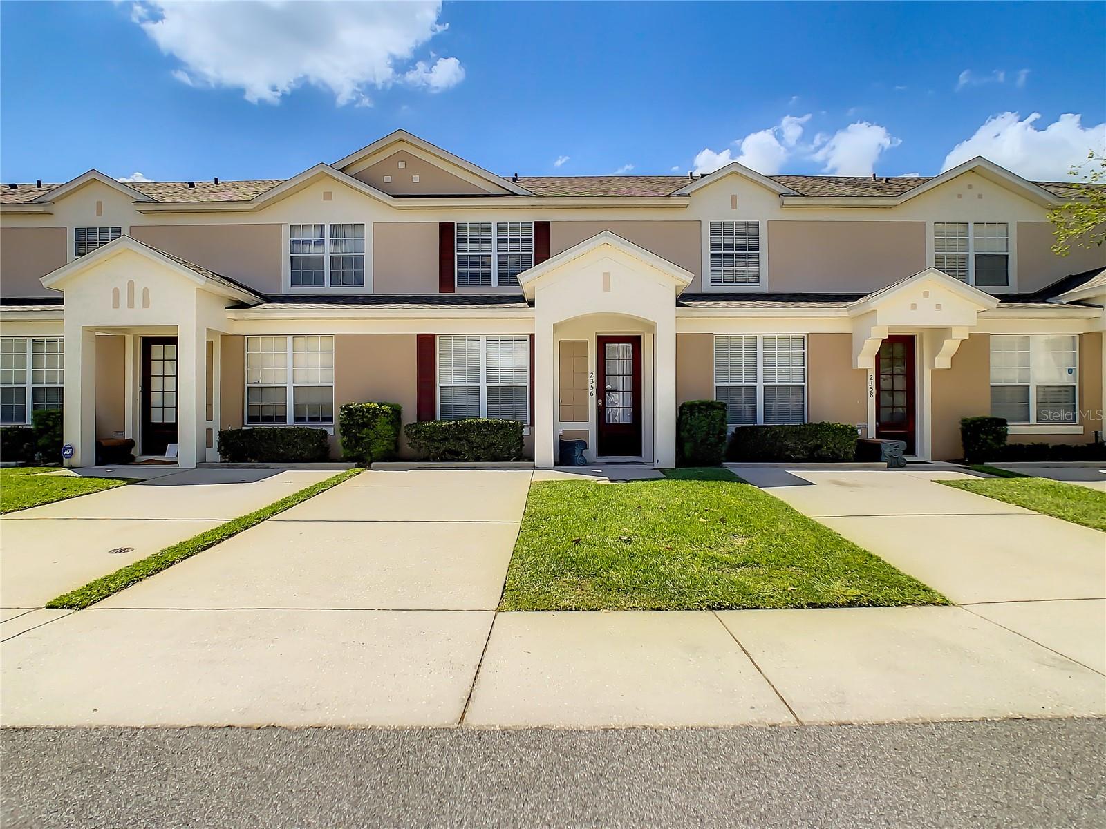 WINDSOR PALMS TWNHMS PH 3A - Residential