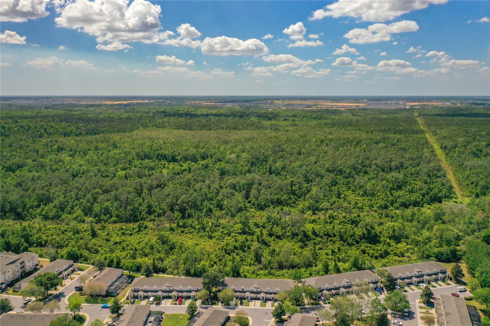 WINDSOR PALMS TWNHMS PH 3A - Residential