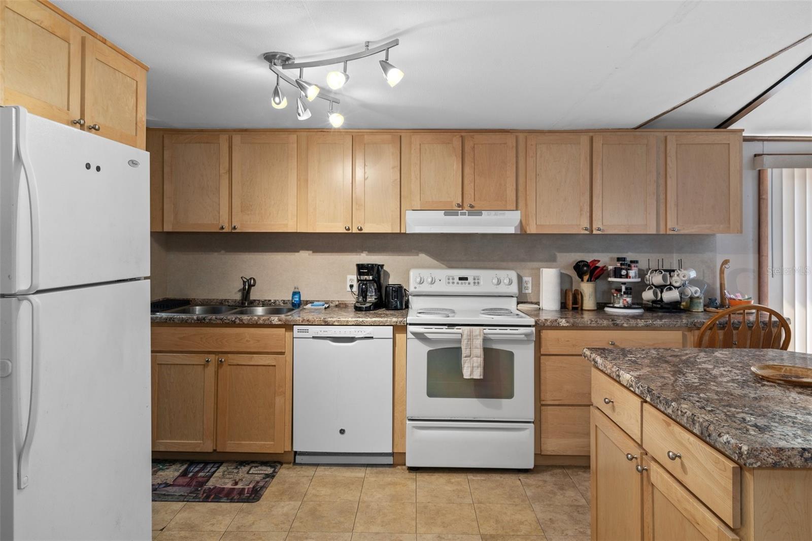 GULF HWY LAND UNIT 10 UNREC - Residential