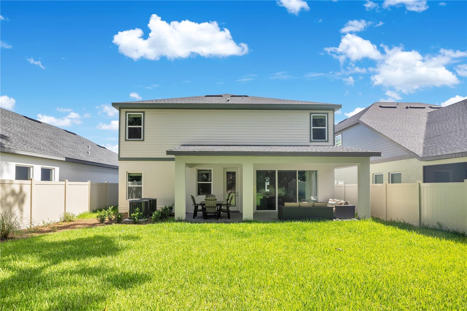 OAKFIELD AT MOUNT DORA - Residential