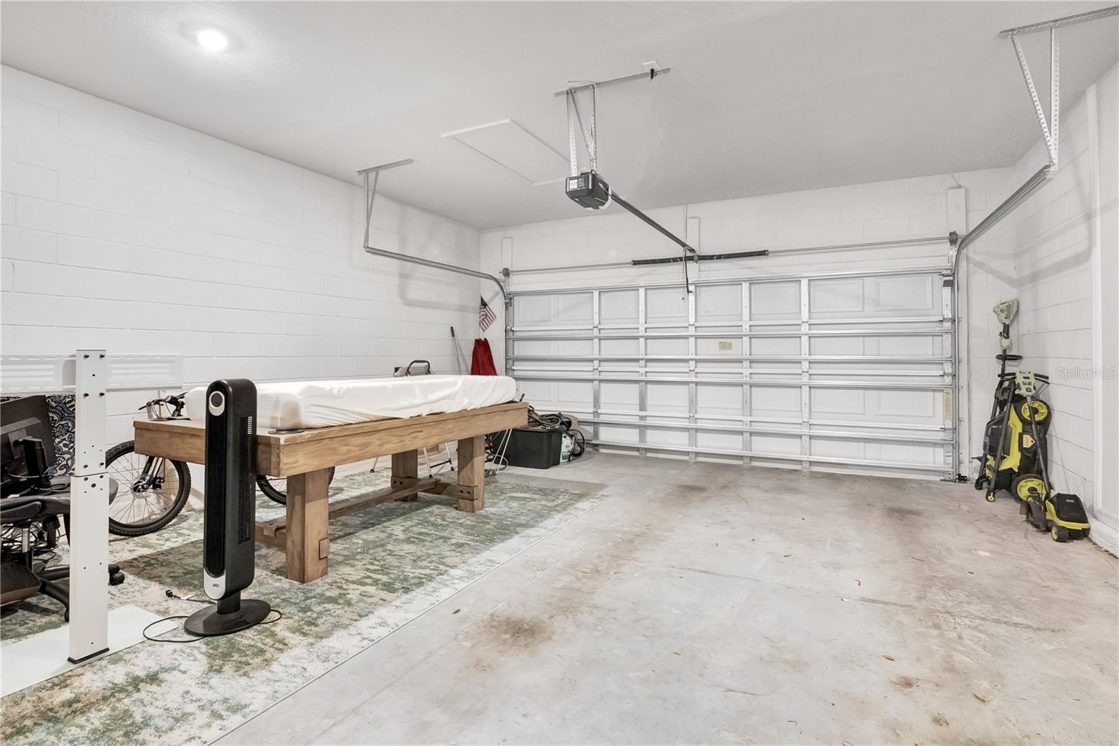 OAKFIELD AT MOUNT DORA - Residential