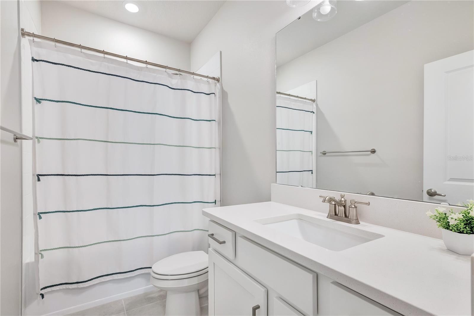 OAKFIELD AT MOUNT DORA - Residential