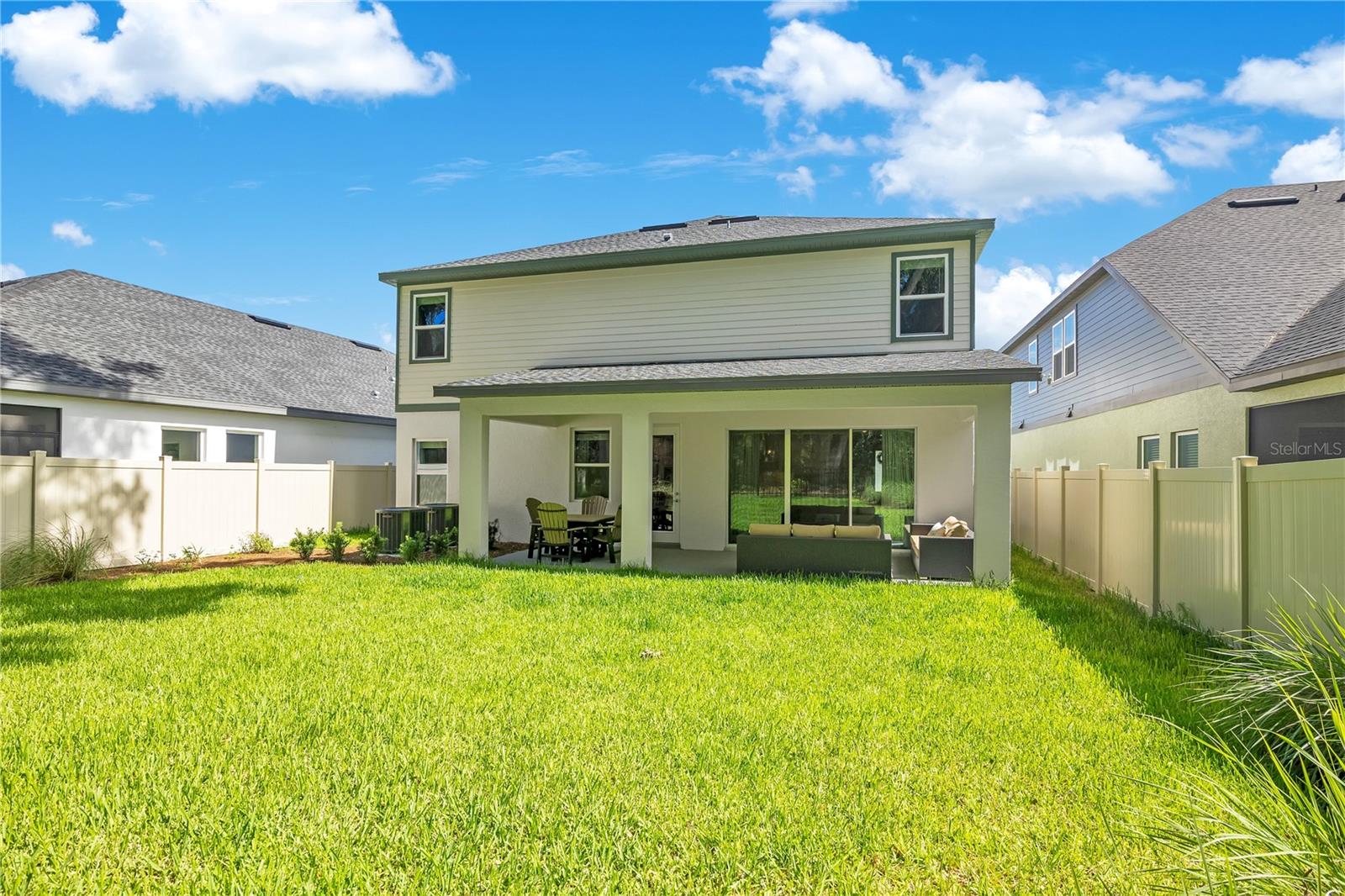 OAKFIELD AT MOUNT DORA - Residential