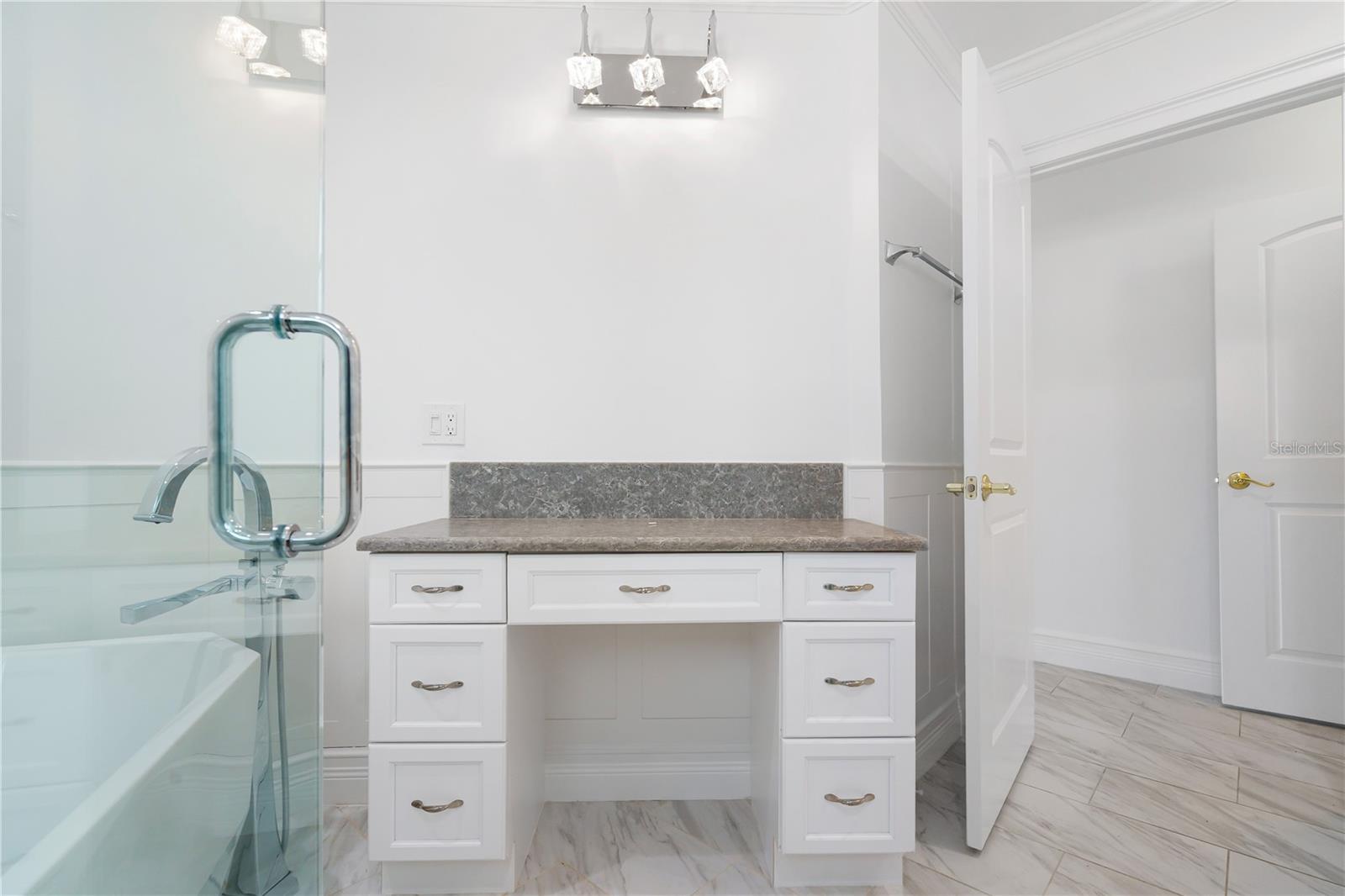 DANA SHORES UN 3 SEC - Residential Lease