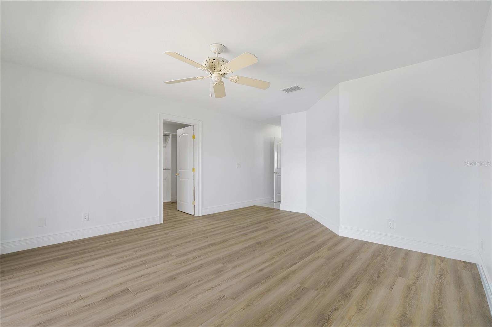 DANA SHORES UN 3 SEC - Residential Lease