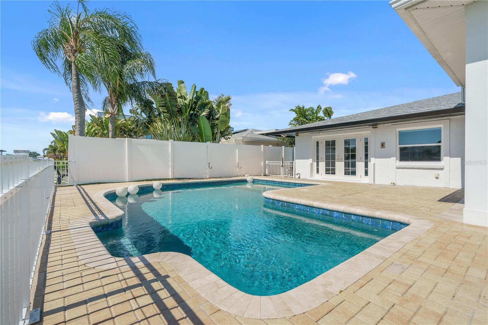 DANA SHORES UN 3 SEC - Residential Lease