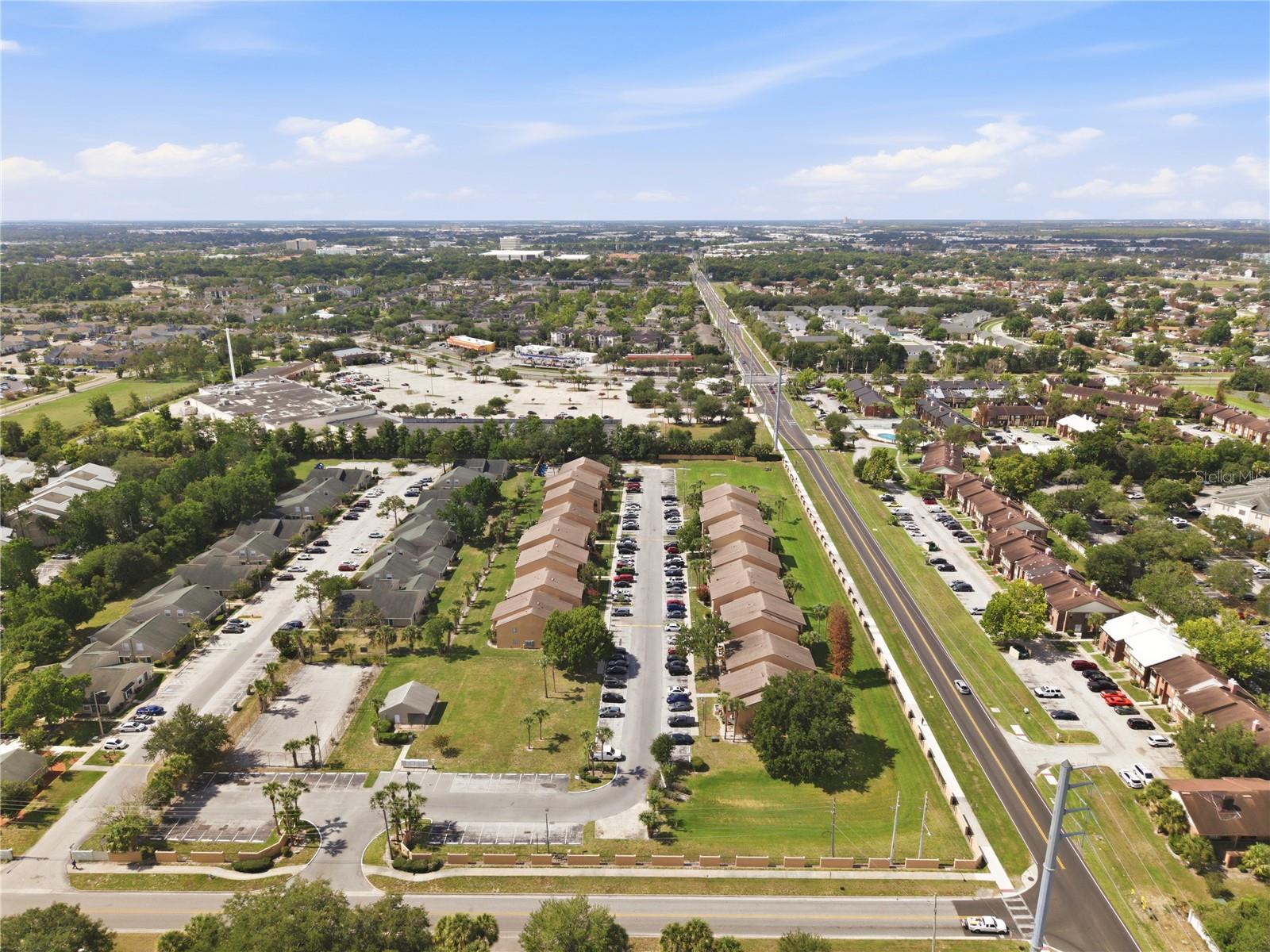 ALHAMBRA COURTS CONDO PH 02 - Residential