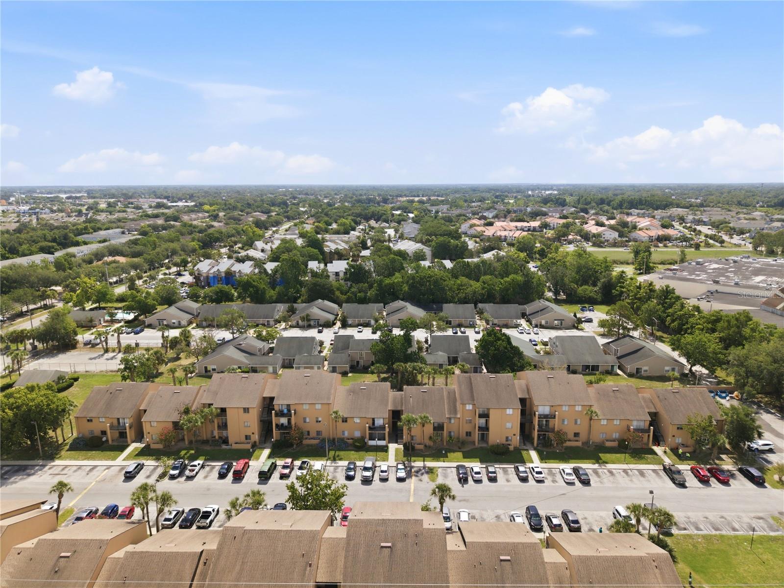 ALHAMBRA COURTS CONDO PH 02 - Residential