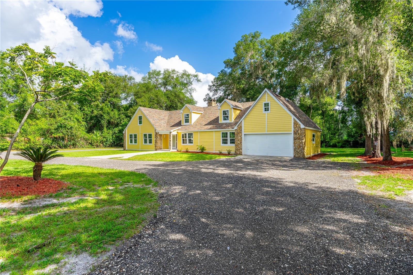 CLARK N 01/2 LT 04 02 18 30 - Residential