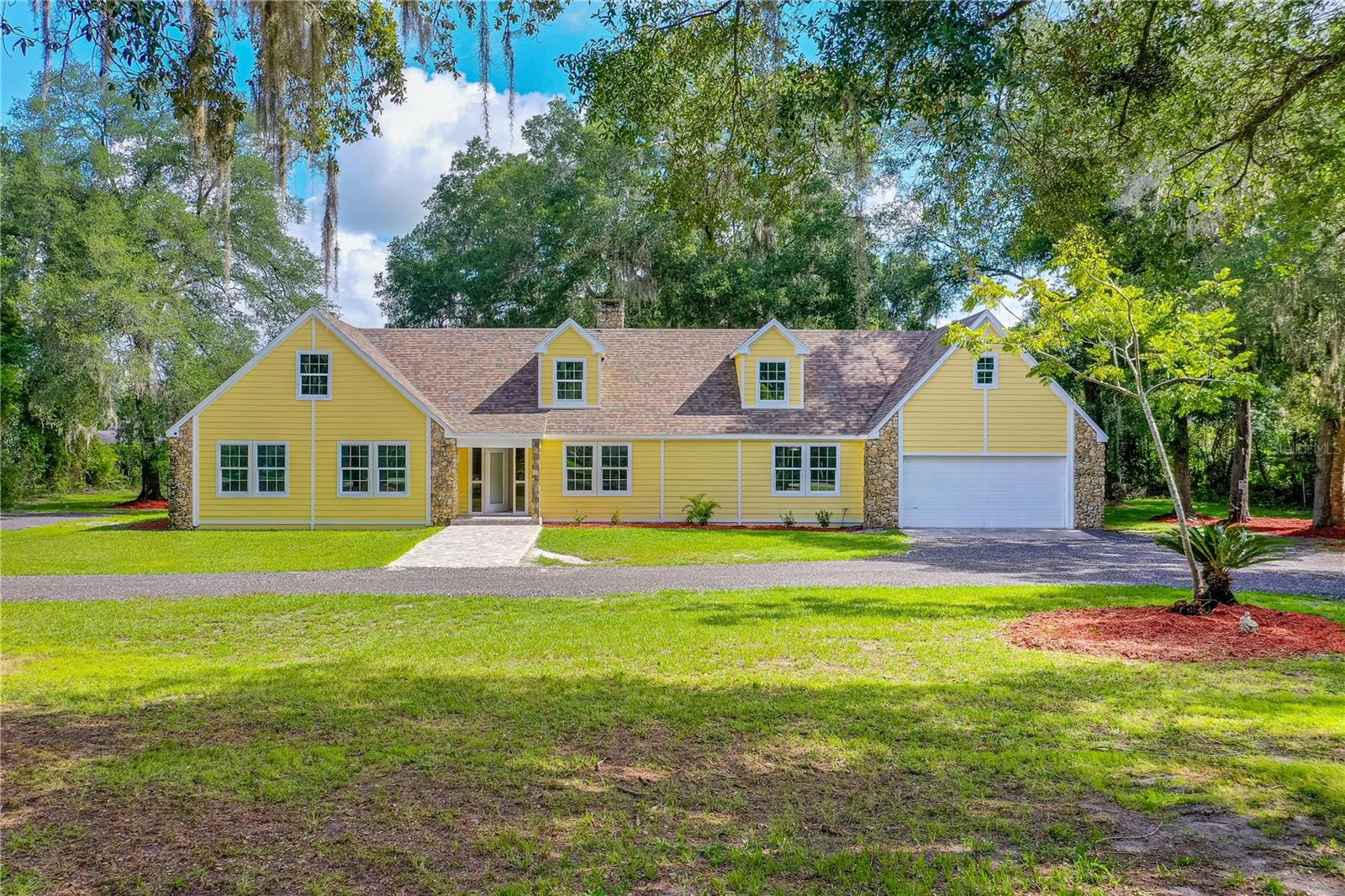 CLARK N 01/2 LT 04 02 18 30 - Residential