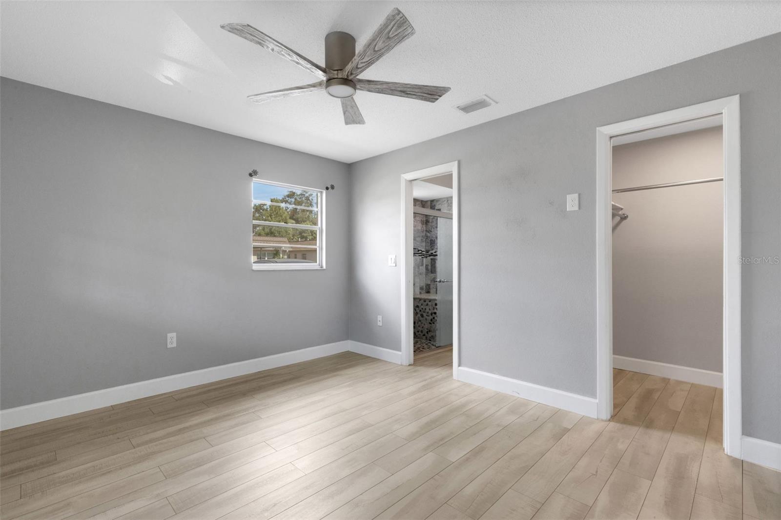 PARK ACRES ESTATES SEC II - Residential