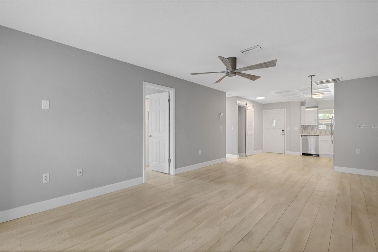 PARK ACRES ESTATES SEC II - Residential