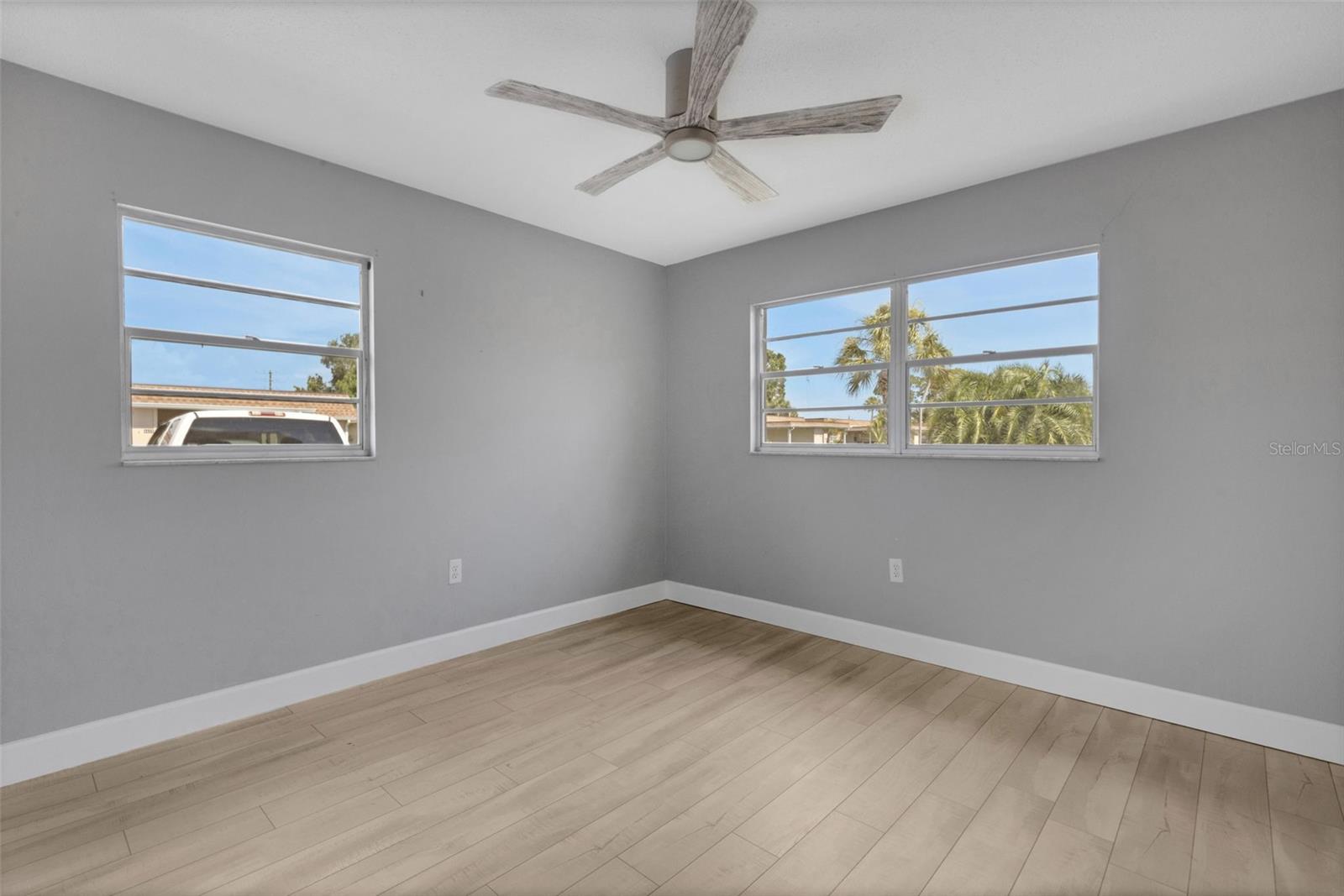PARK ACRES ESTATES SEC II - Residential