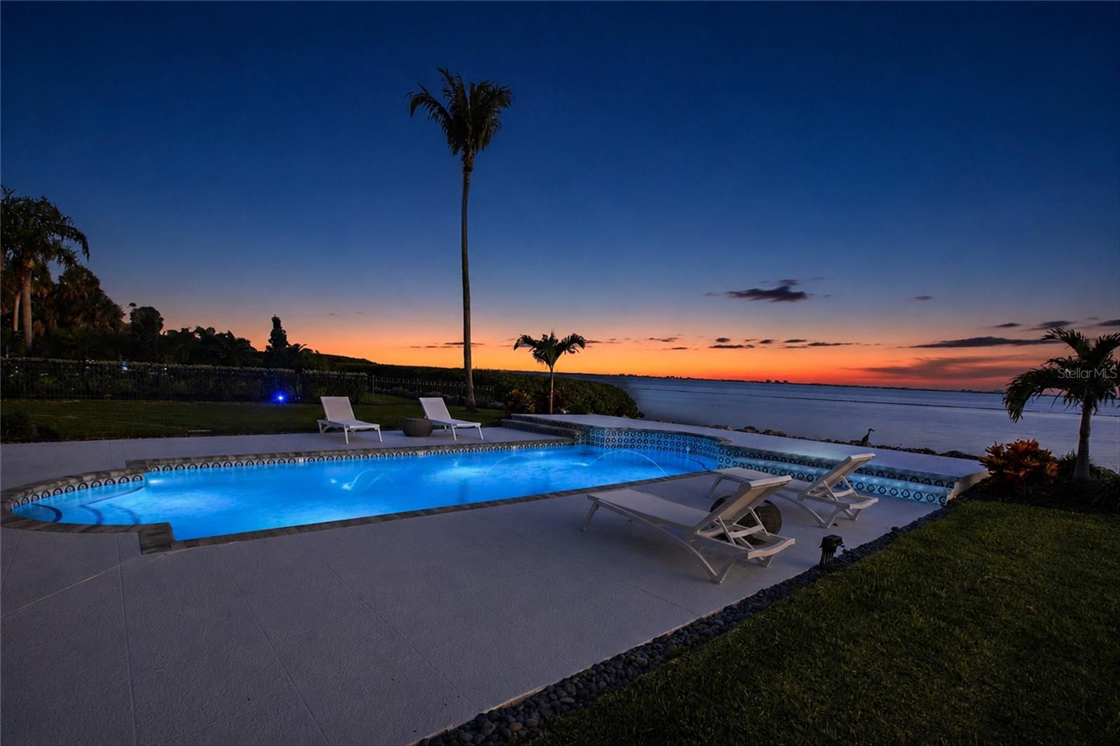 WHITFIELD ESTATES UNIT 1 - Residential