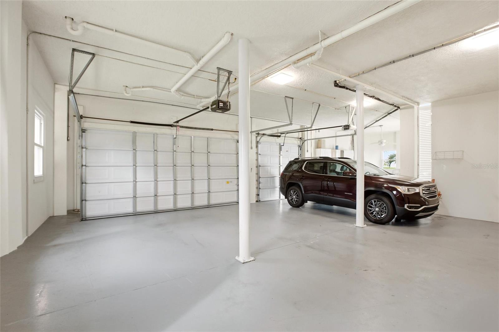 WHITFIELD ESTATES UNIT 1 - Residential