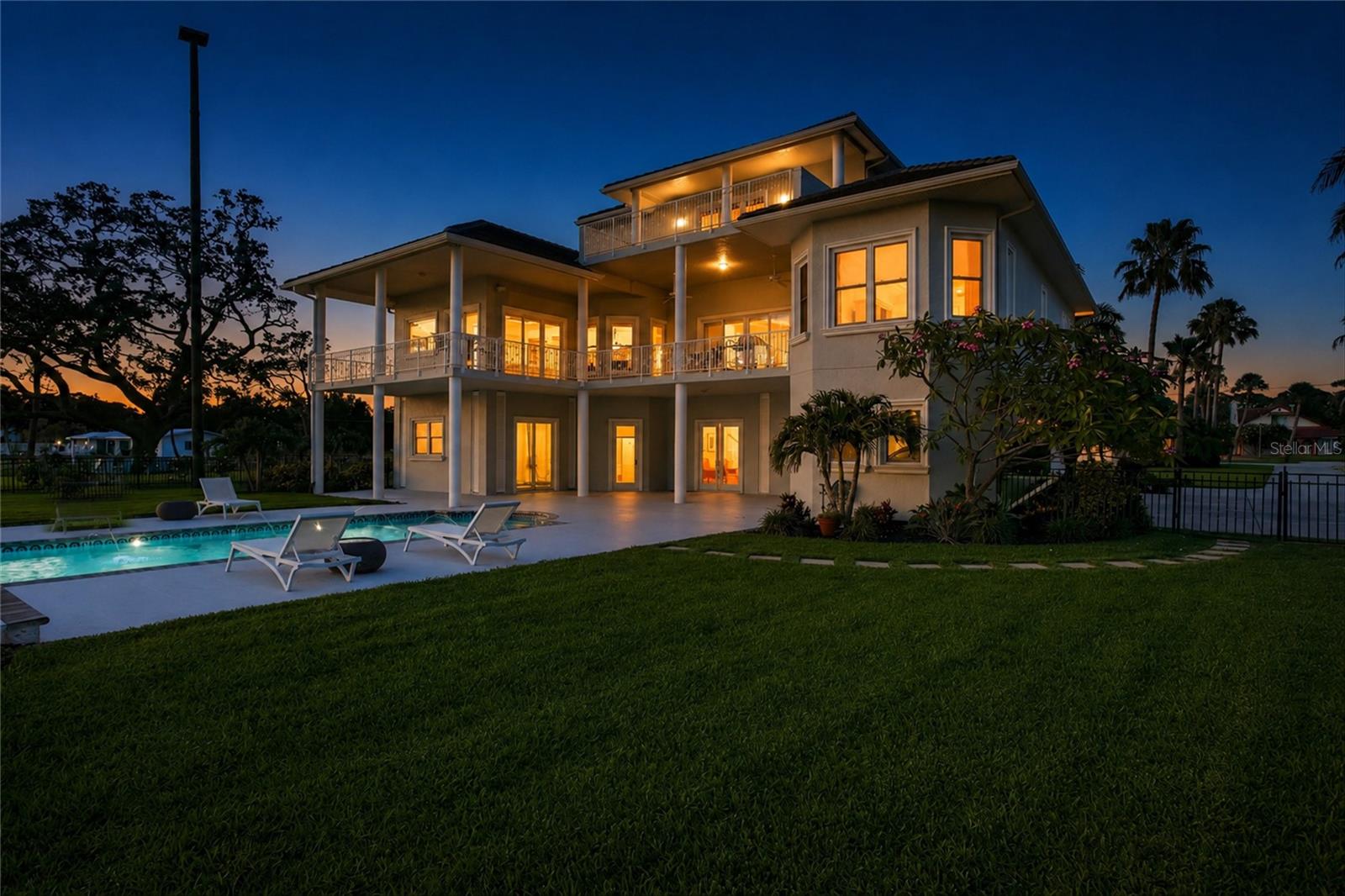 WHITFIELD ESTATES UNIT 1 - Residential