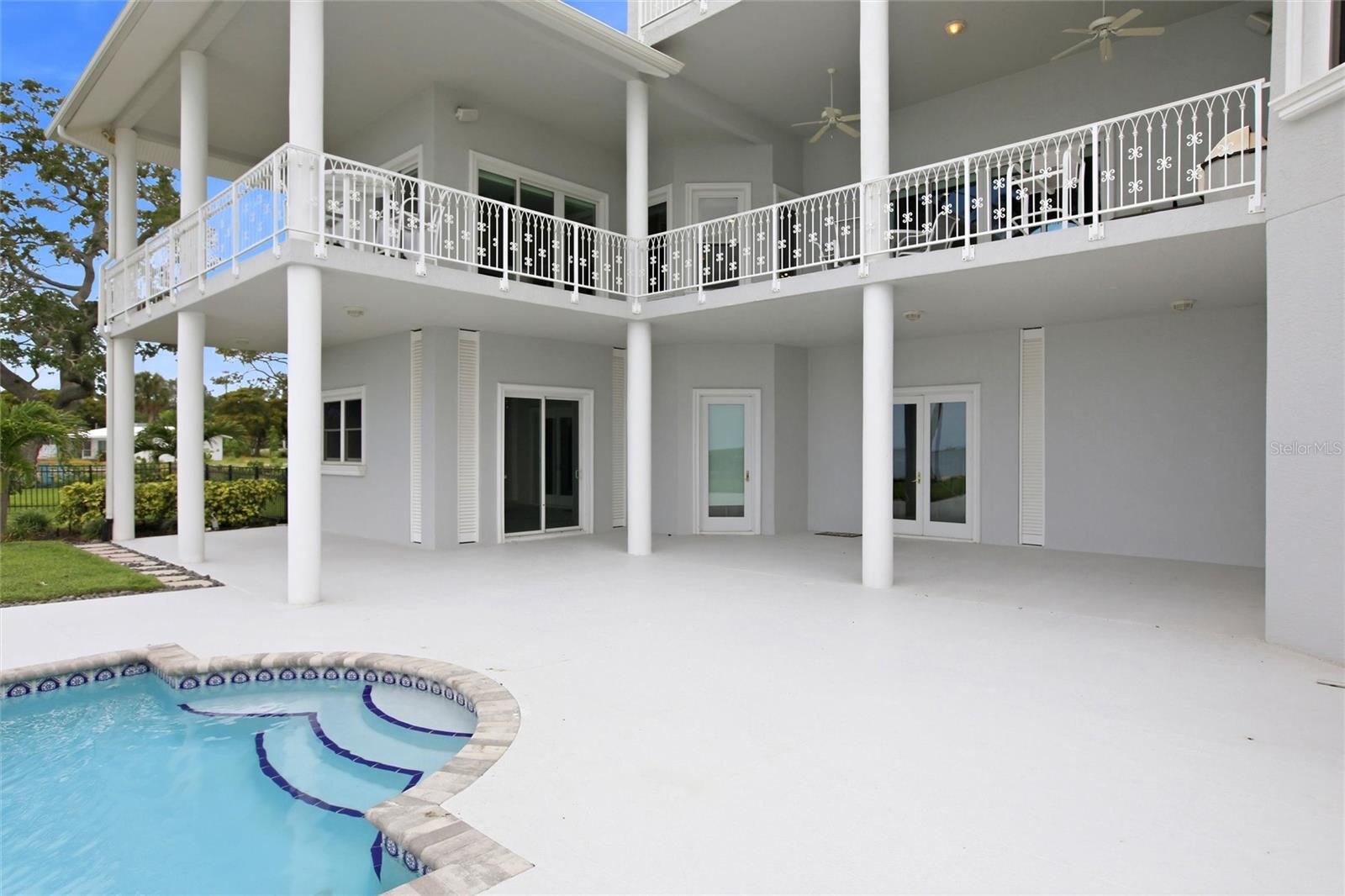 WHITFIELD ESTATES UNIT 1 - Residential