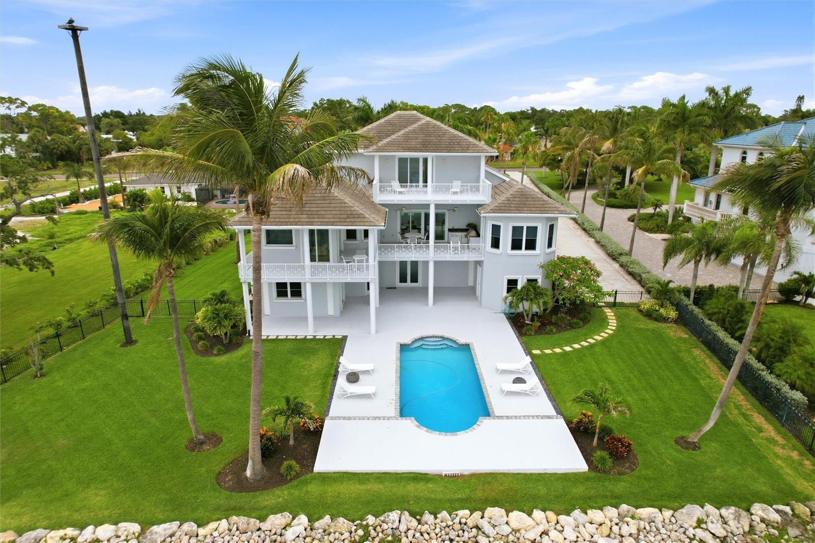 WHITFIELD ESTATES UNIT 1 - Residential