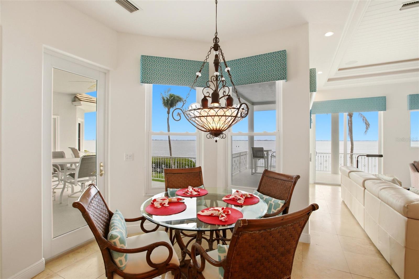 WHITFIELD ESTATES UNIT 1 - Residential
