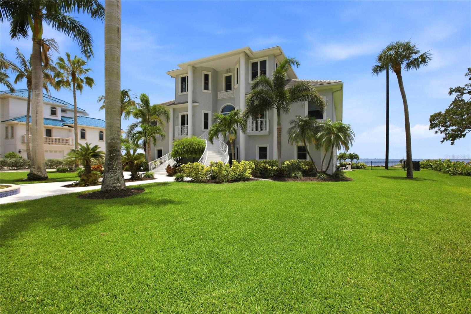 WHITFIELD ESTATES UNIT 1 - Residential