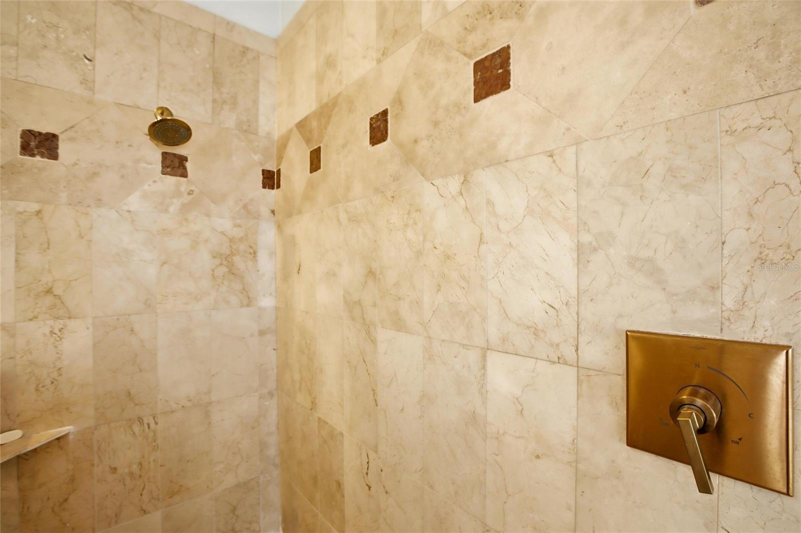 WHITFIELD ESTATES UNIT 1 - Residential