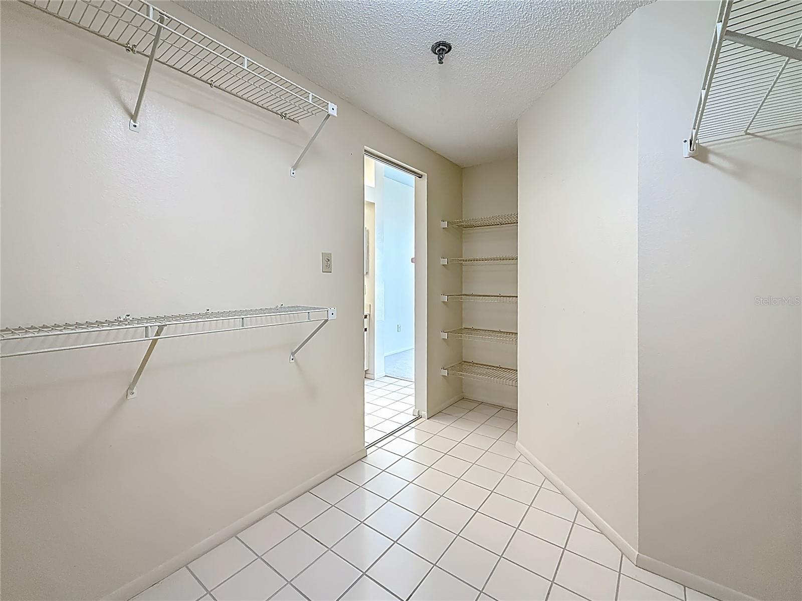 HARBOURSIDE CONDO - Residential