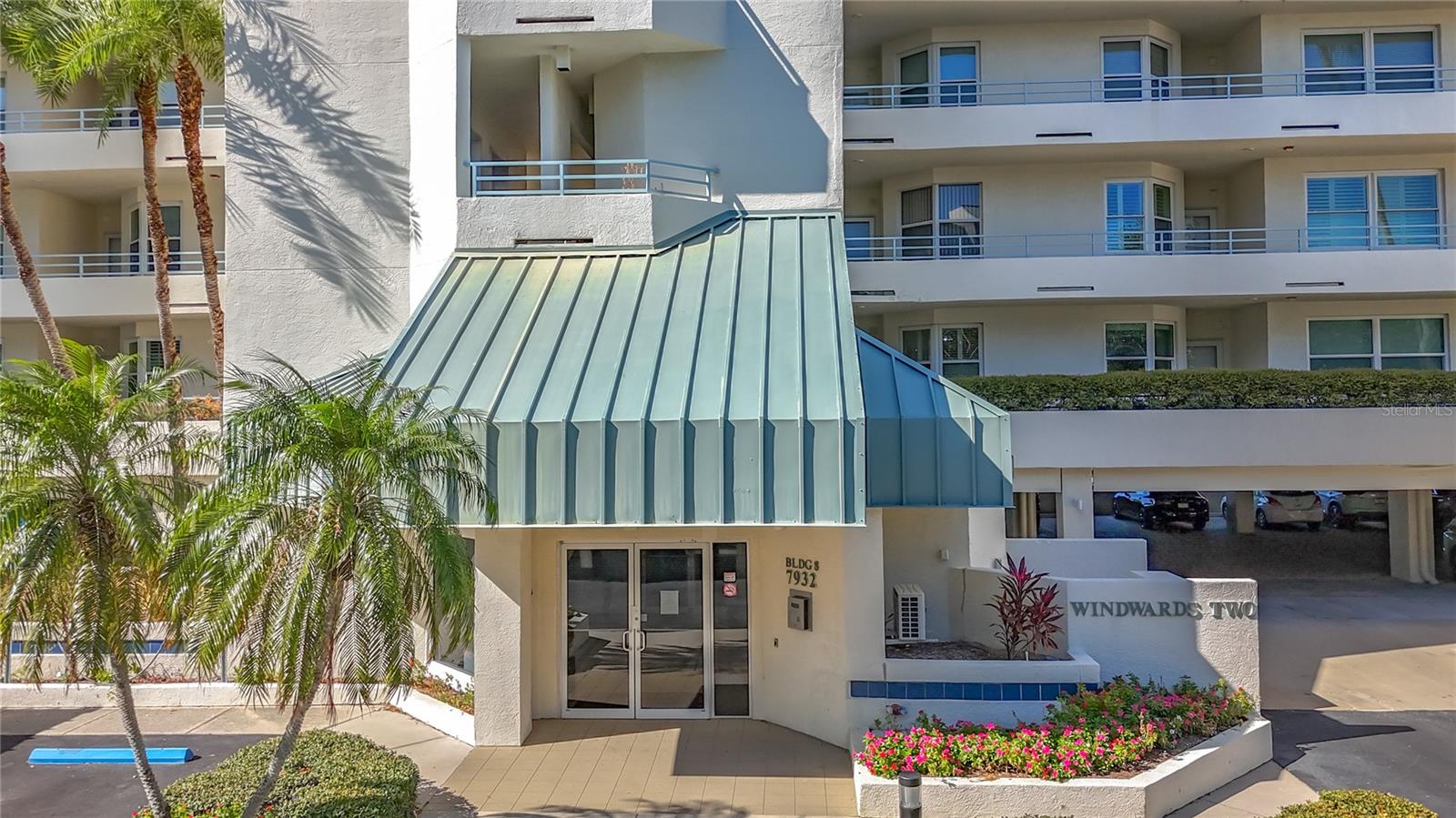 HARBOURSIDE CONDO - Residential