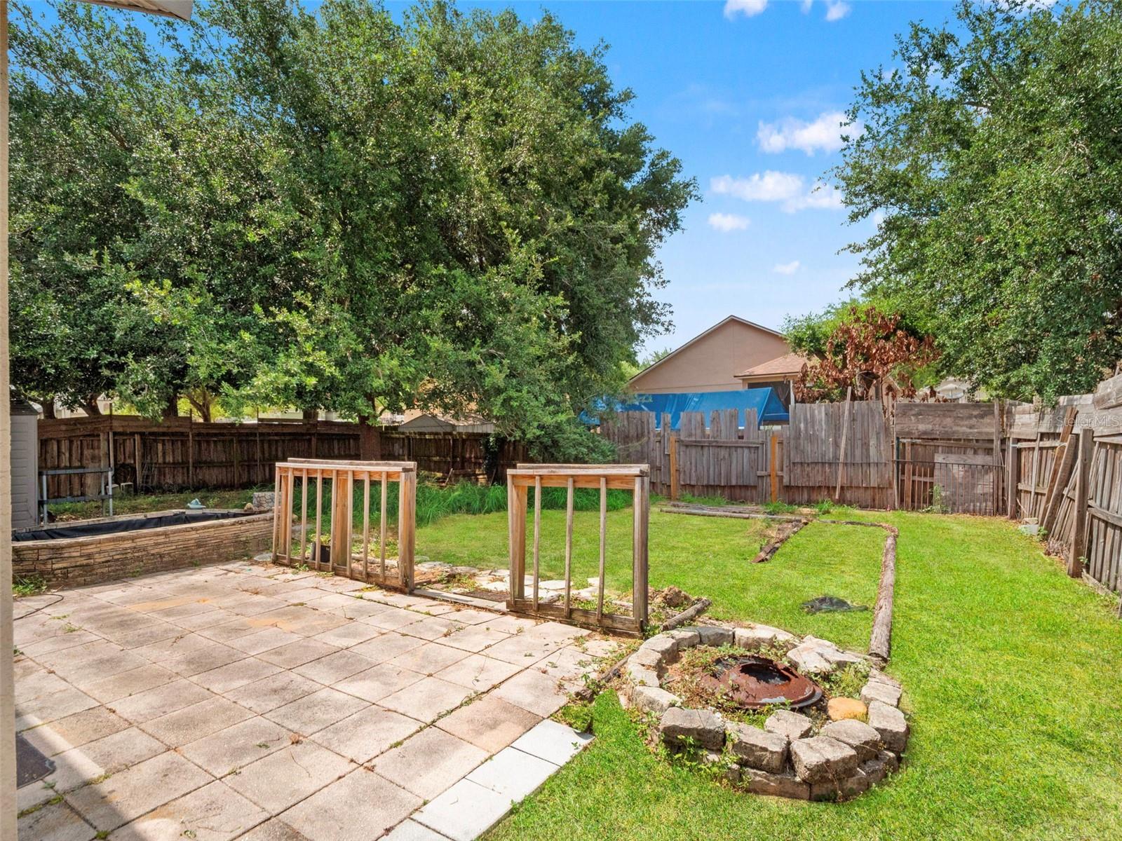 TAVARES CHELSEA OAKS - Residential