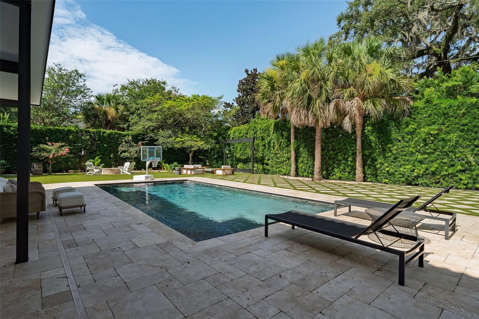 EDGEWATER HEIGHTS - Residential