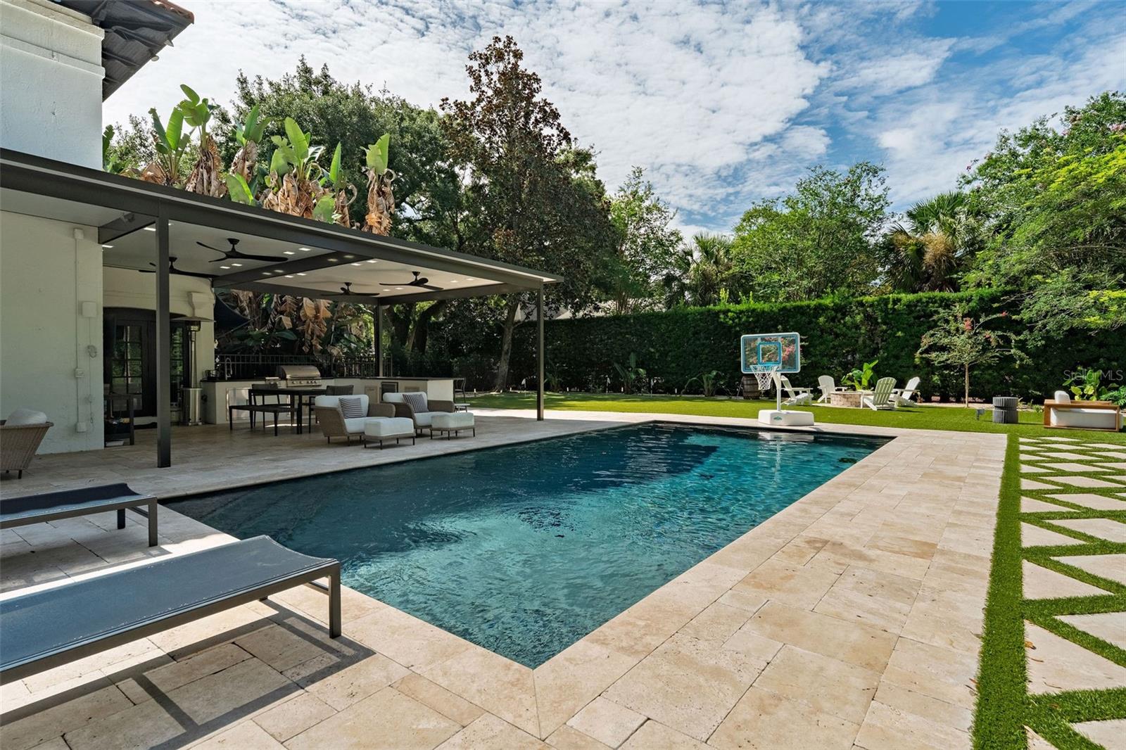 EDGEWATER HEIGHTS - Residential
