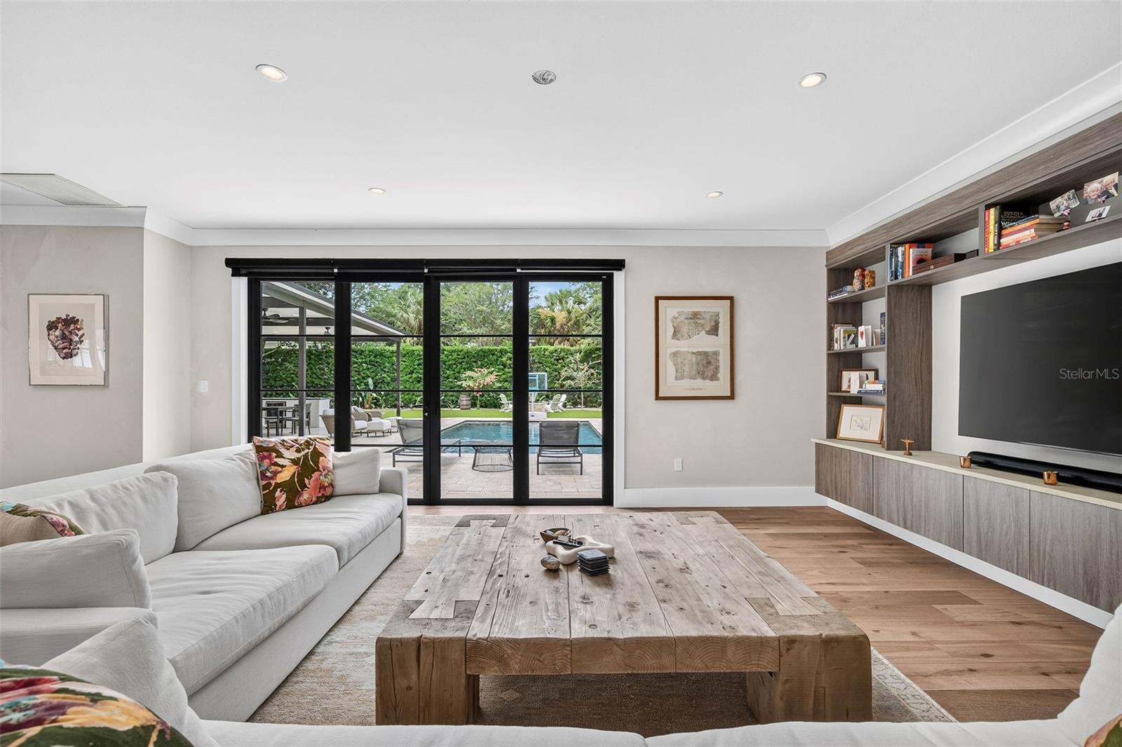EDGEWATER HEIGHTS - Residential
