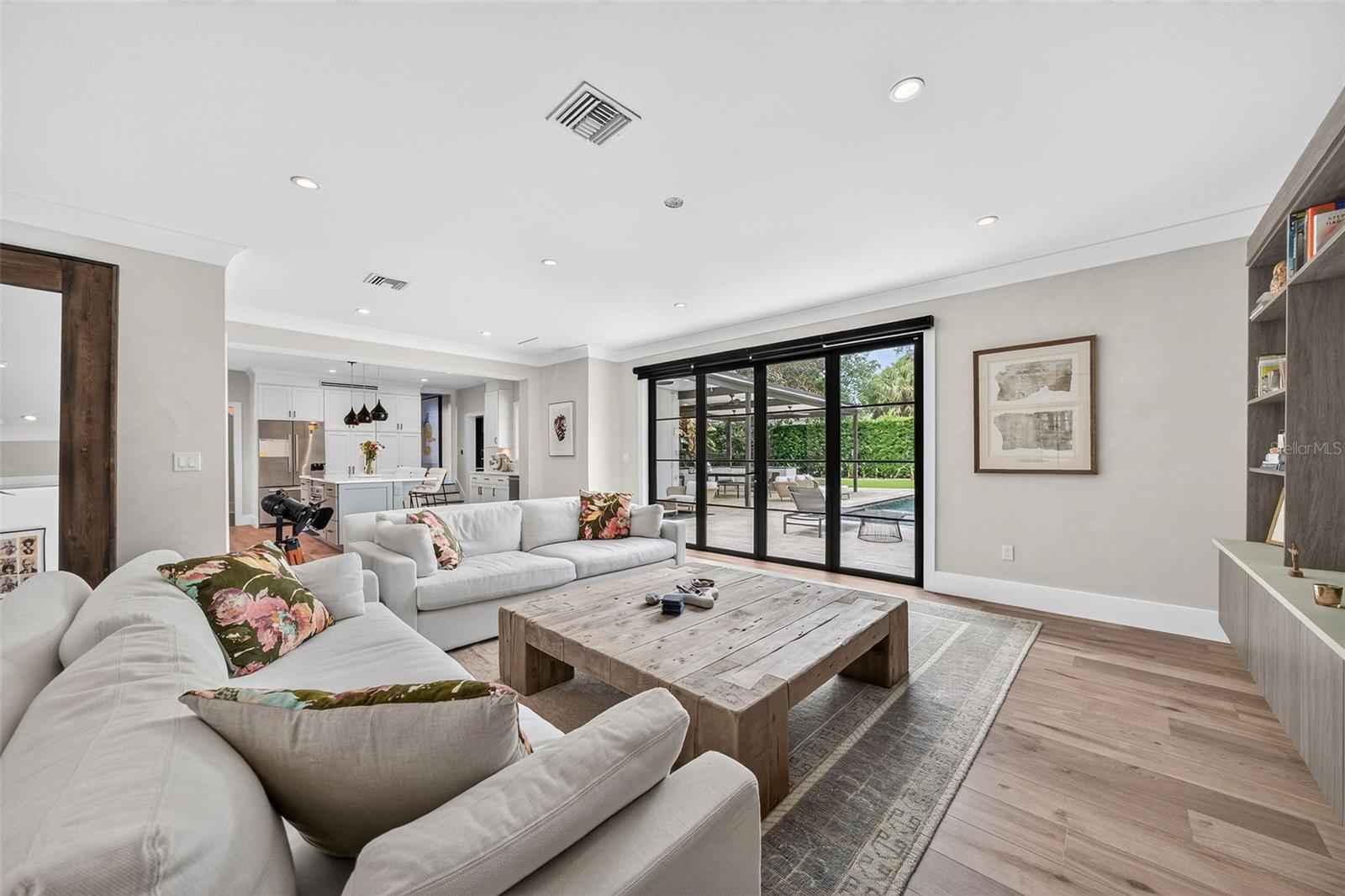 EDGEWATER HEIGHTS - Residential