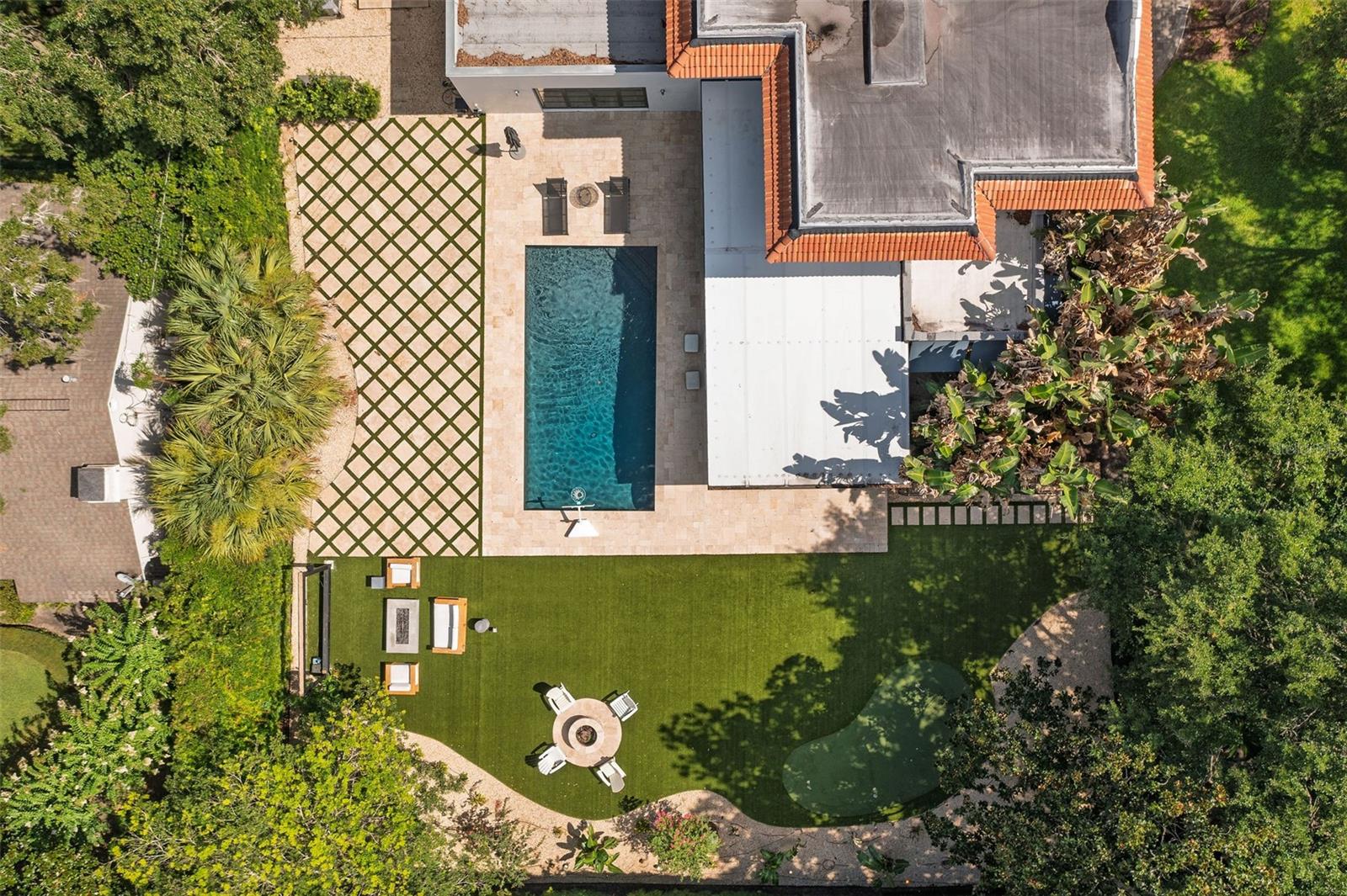 EDGEWATER HEIGHTS - Residential
