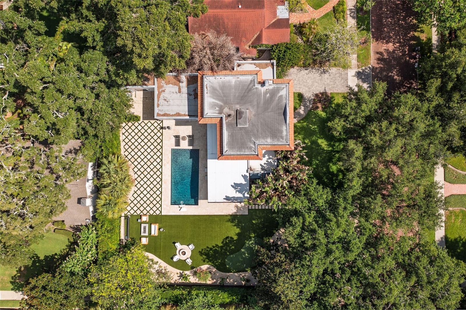 EDGEWATER HEIGHTS - Residential