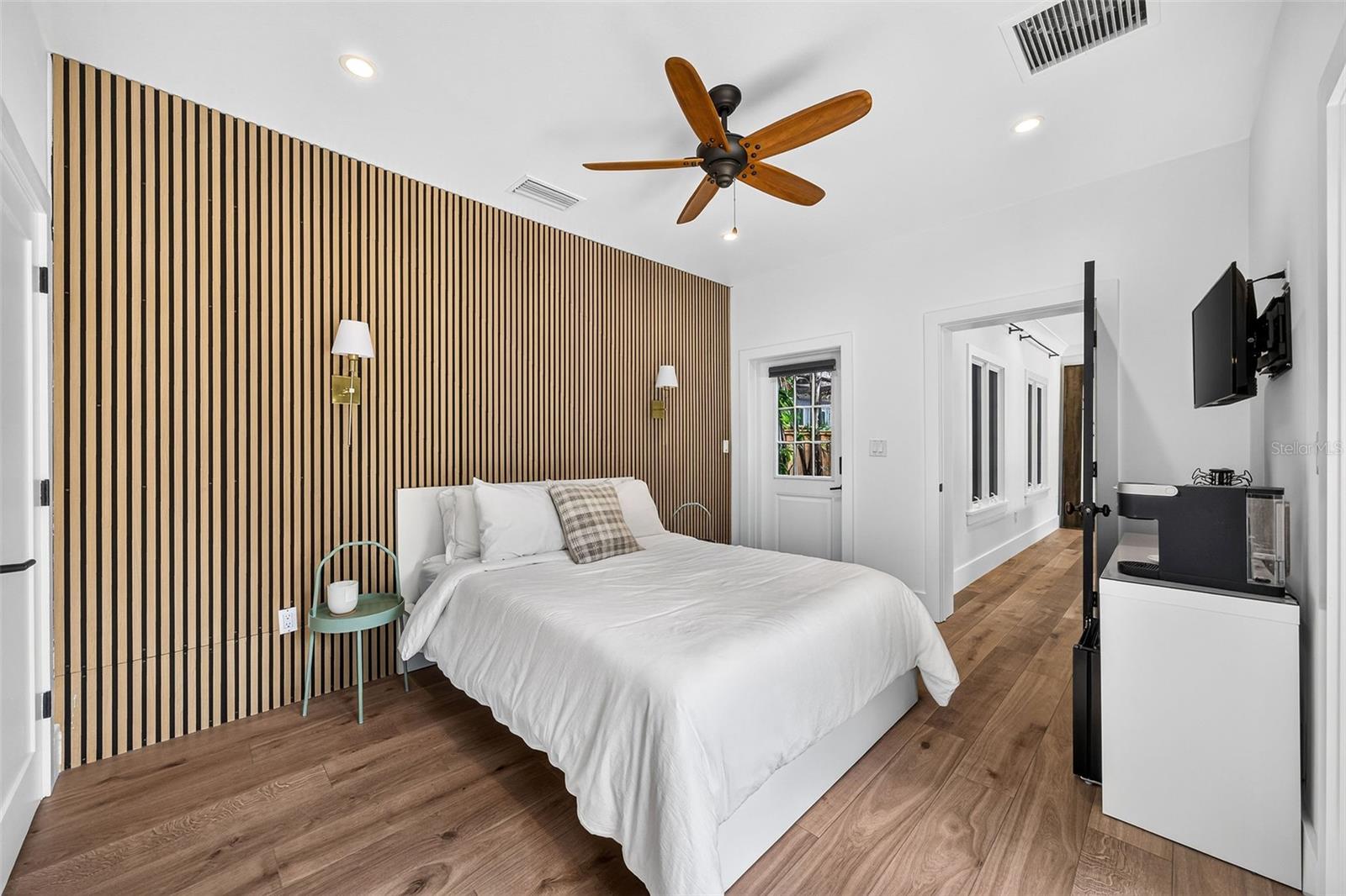 EDGEWATER HEIGHTS - Residential