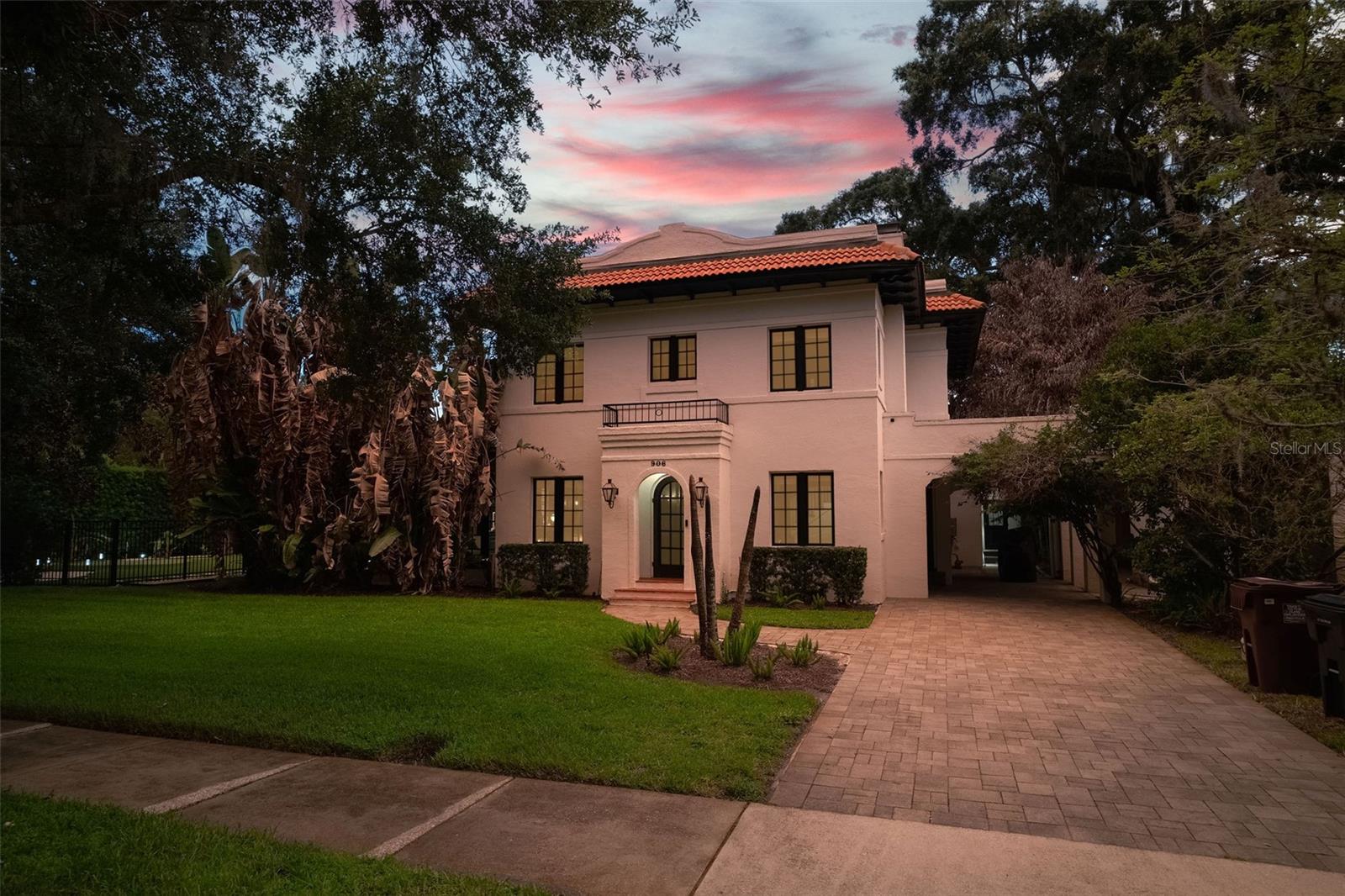 EDGEWATER HEIGHTS - Residential