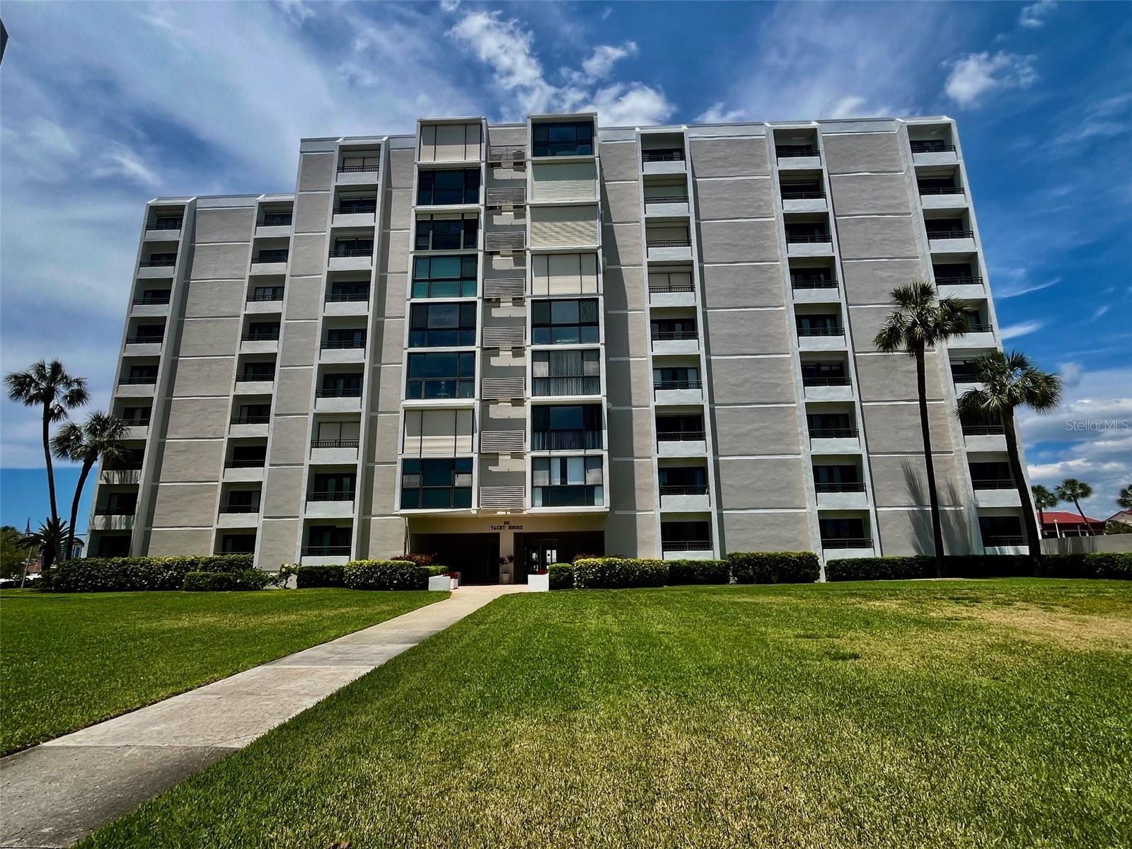 CLEARWATER POINT 7 TENNIS - Residential