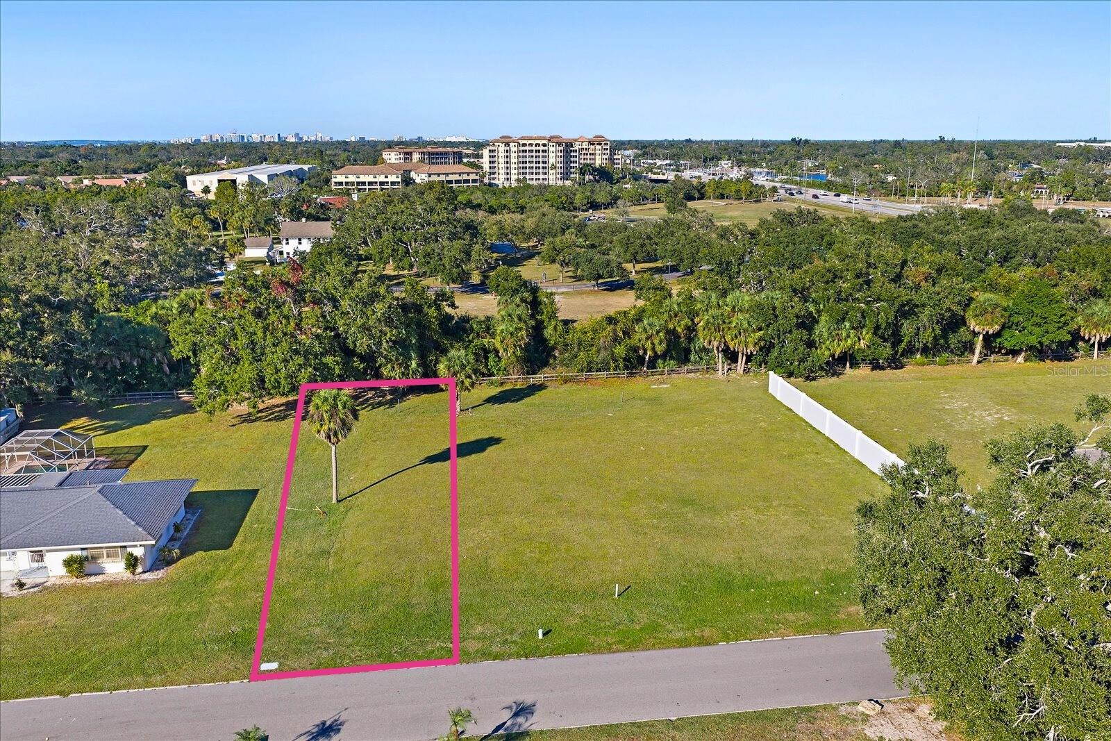 West of the Trail lot overlooking scenic 60-acre Phillippi Estate Park which is a County Park located on the banks of Phillippi Creek. 50’x 167’ lot with central water and sewer. Established neighborhood that offers easy access to shopping, schools and Siesta Key.