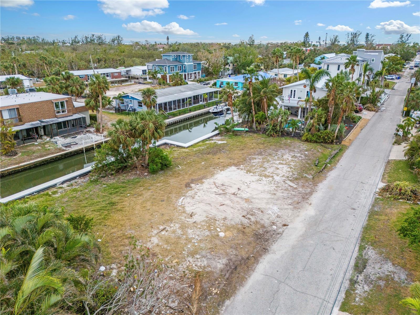 LONGBOAT KEY - Residential
