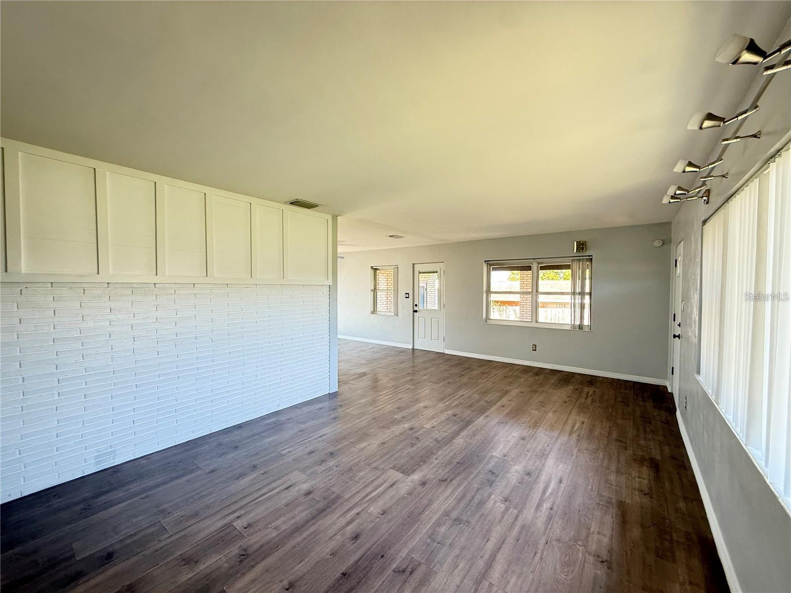 FANNING SHORES SUB - Residential