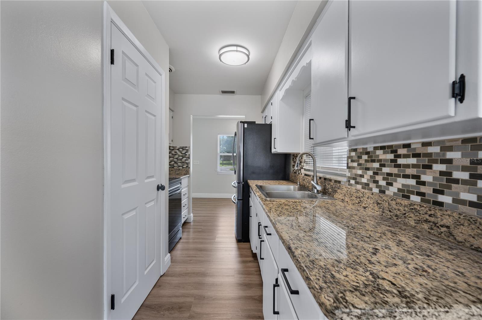 EDGEWOOD PARK - Residential