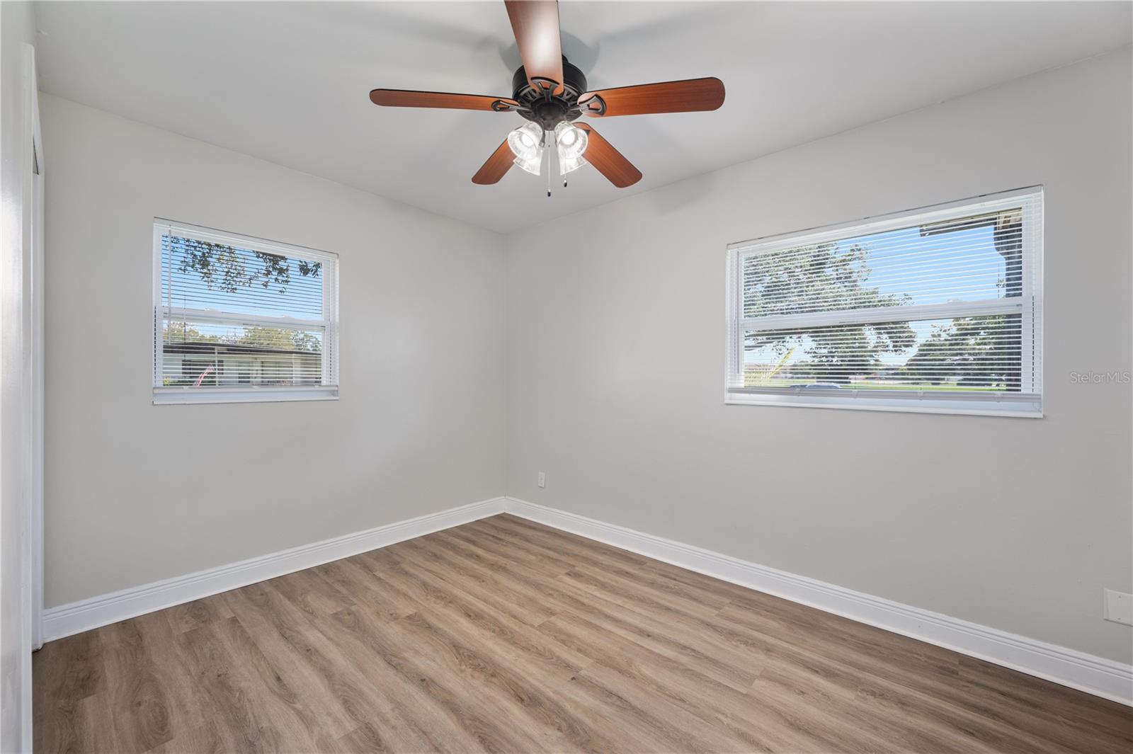 EDGEWOOD PARK - Residential