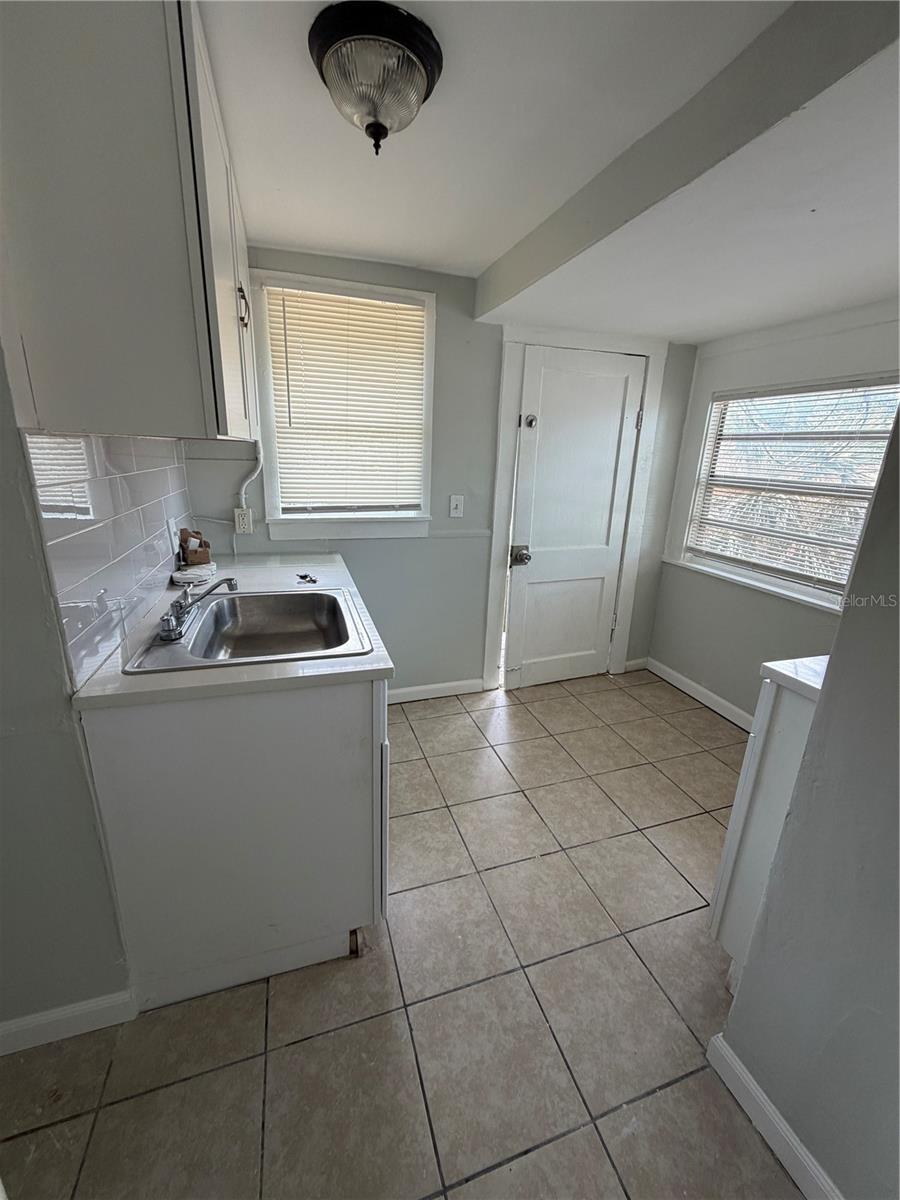 EVANS JAMES D SUB - Residential Lease