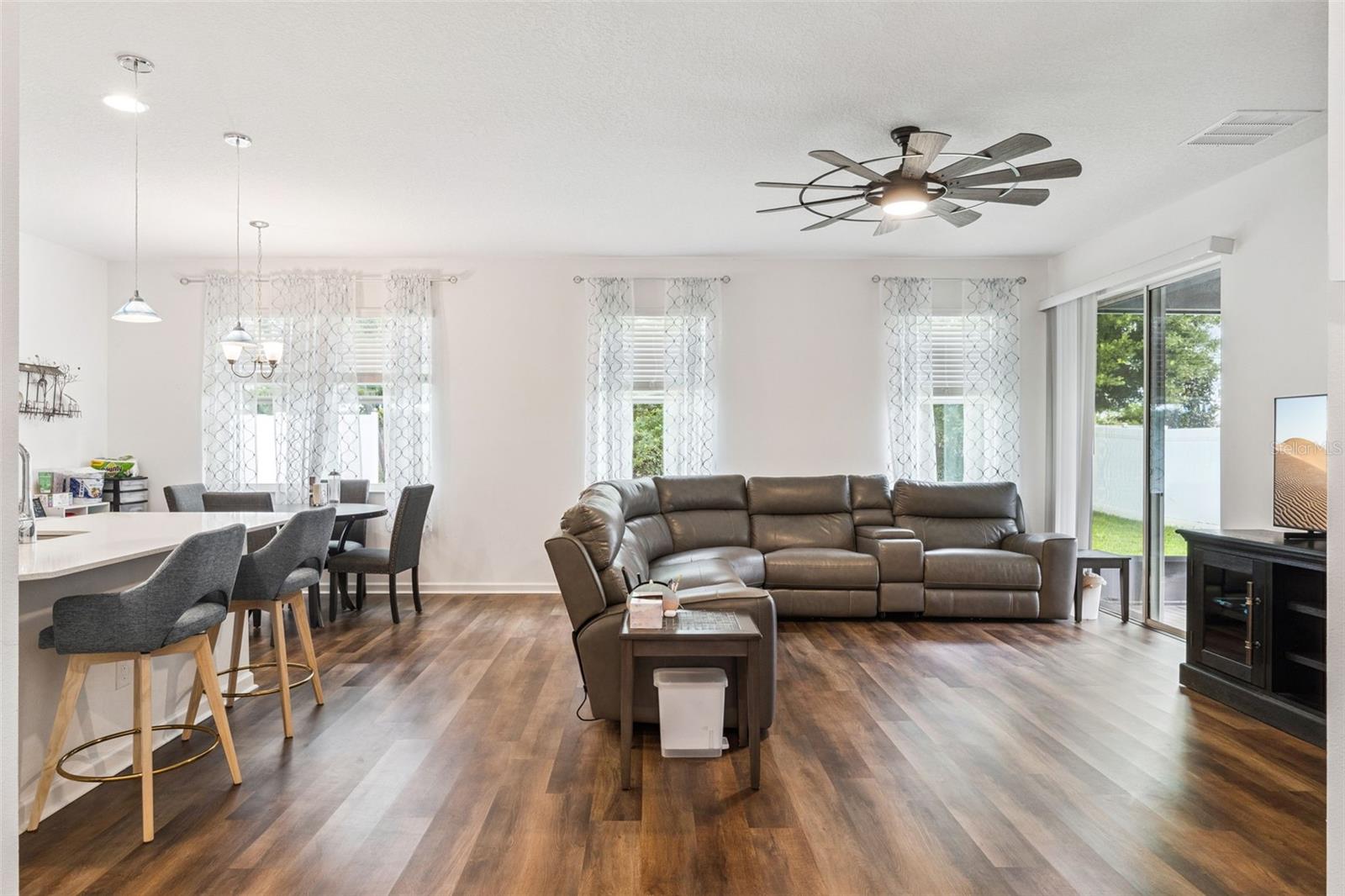 COMPASS LANDING PHASE 2 - Residential