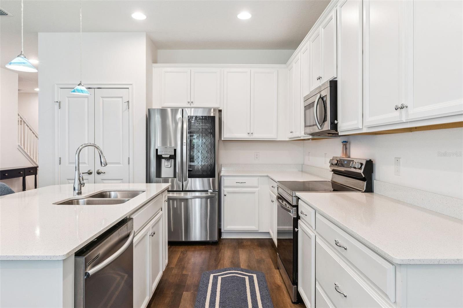COMPASS LANDING PHASE 2 - Residential